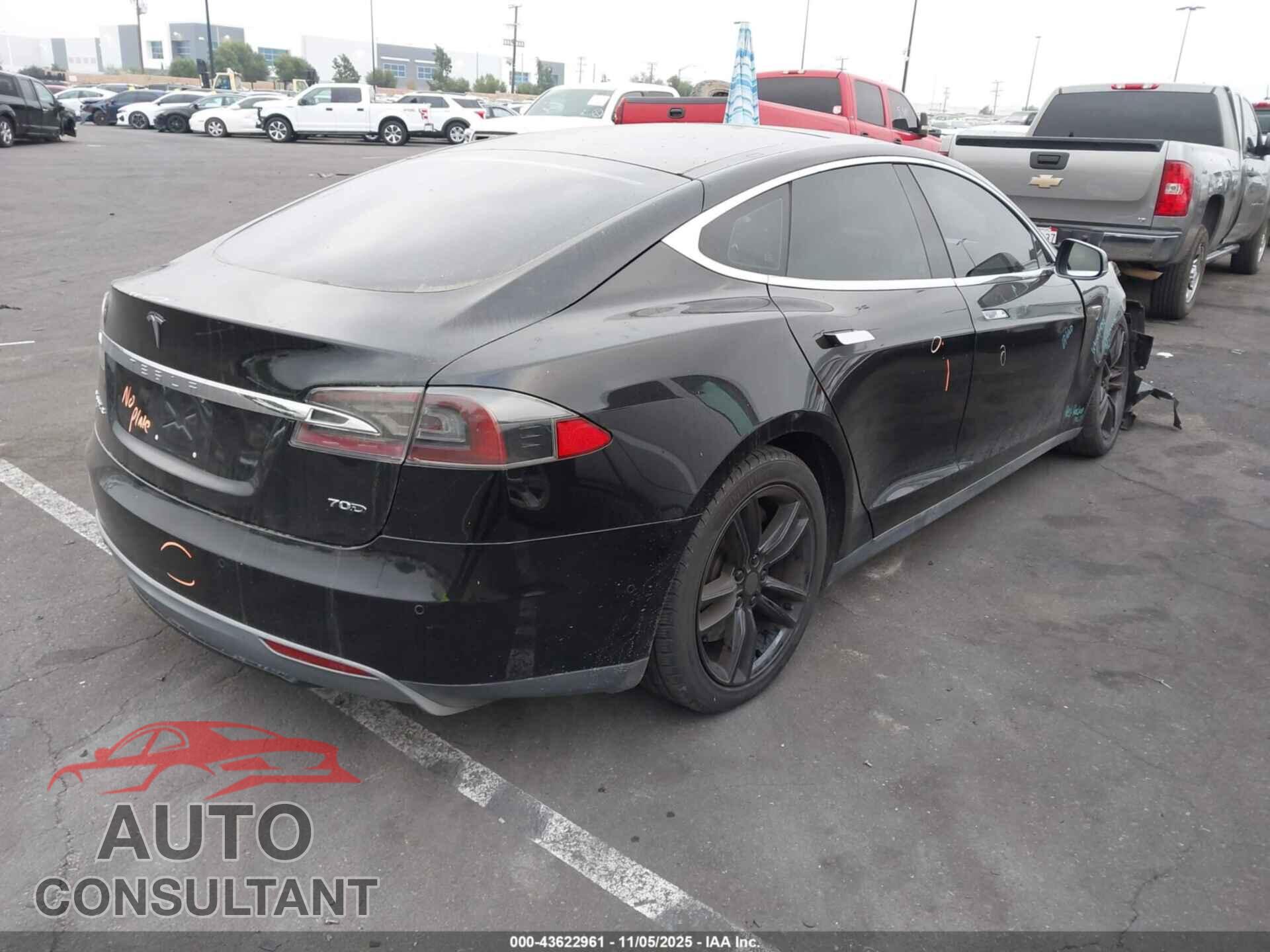 TESLA MODEL S 2015 - 5YJSA1E23FF104434