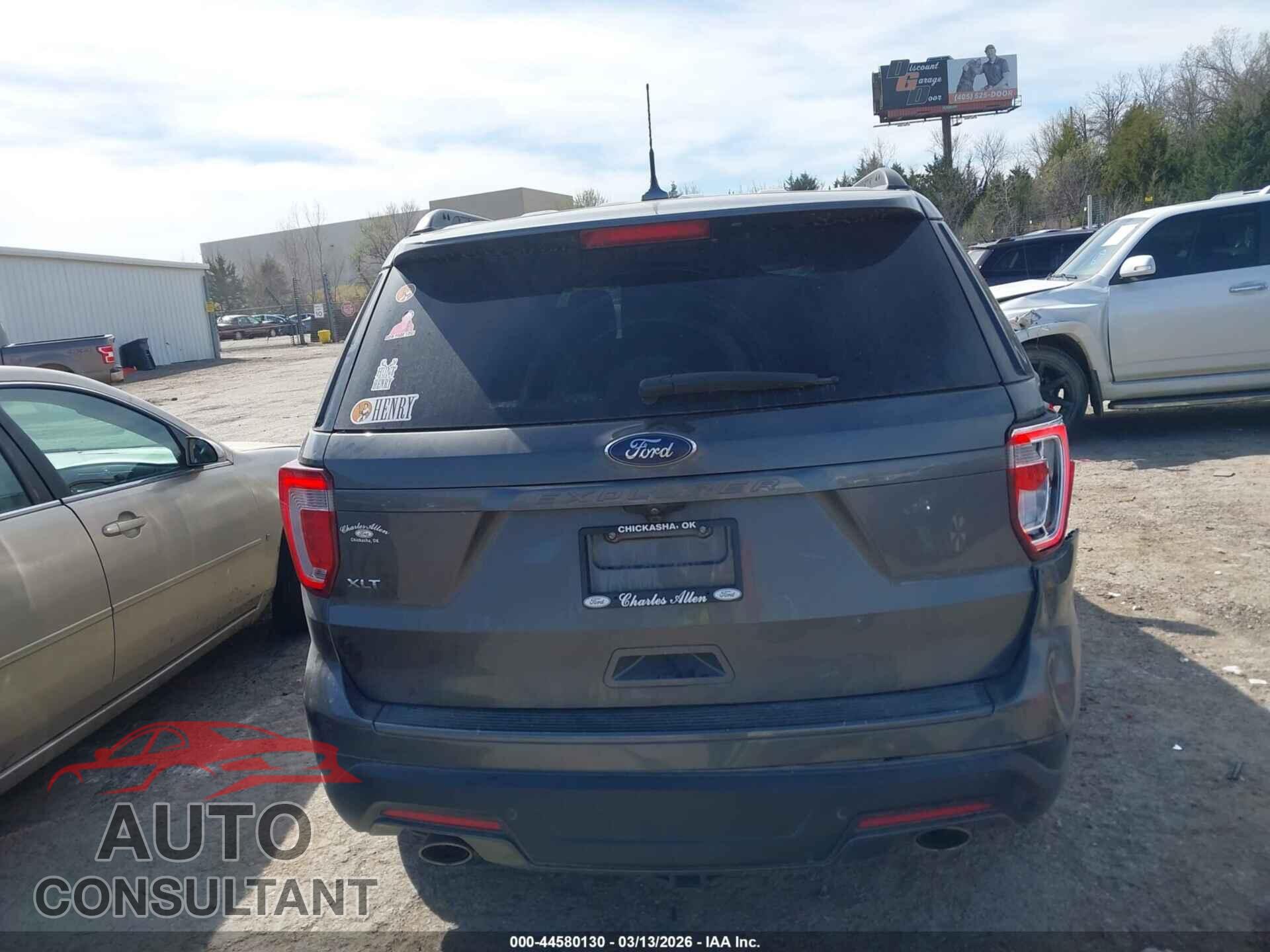 FORD EXPLORER 2018 - 1FM5K7D88JGB30492