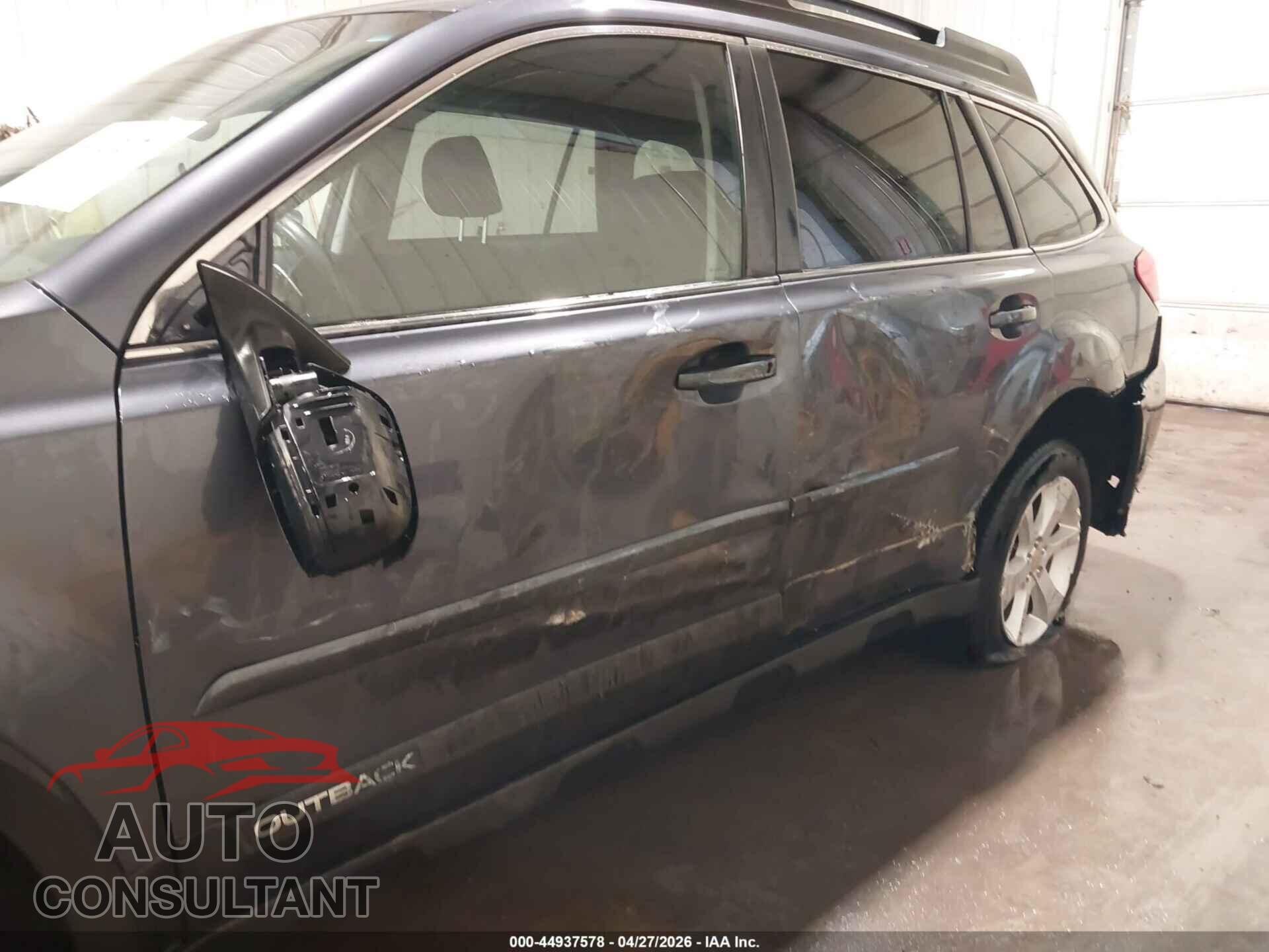SUBARU OUTBACK 2014 - 4S4BRCCC8E3220204
