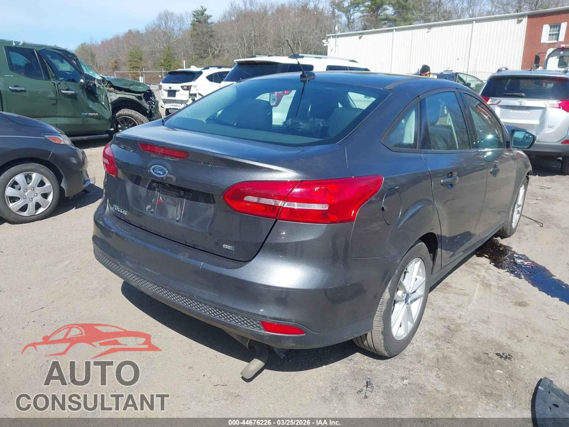 FORD FOCUS 2017 - 1FADP3F29HL291721