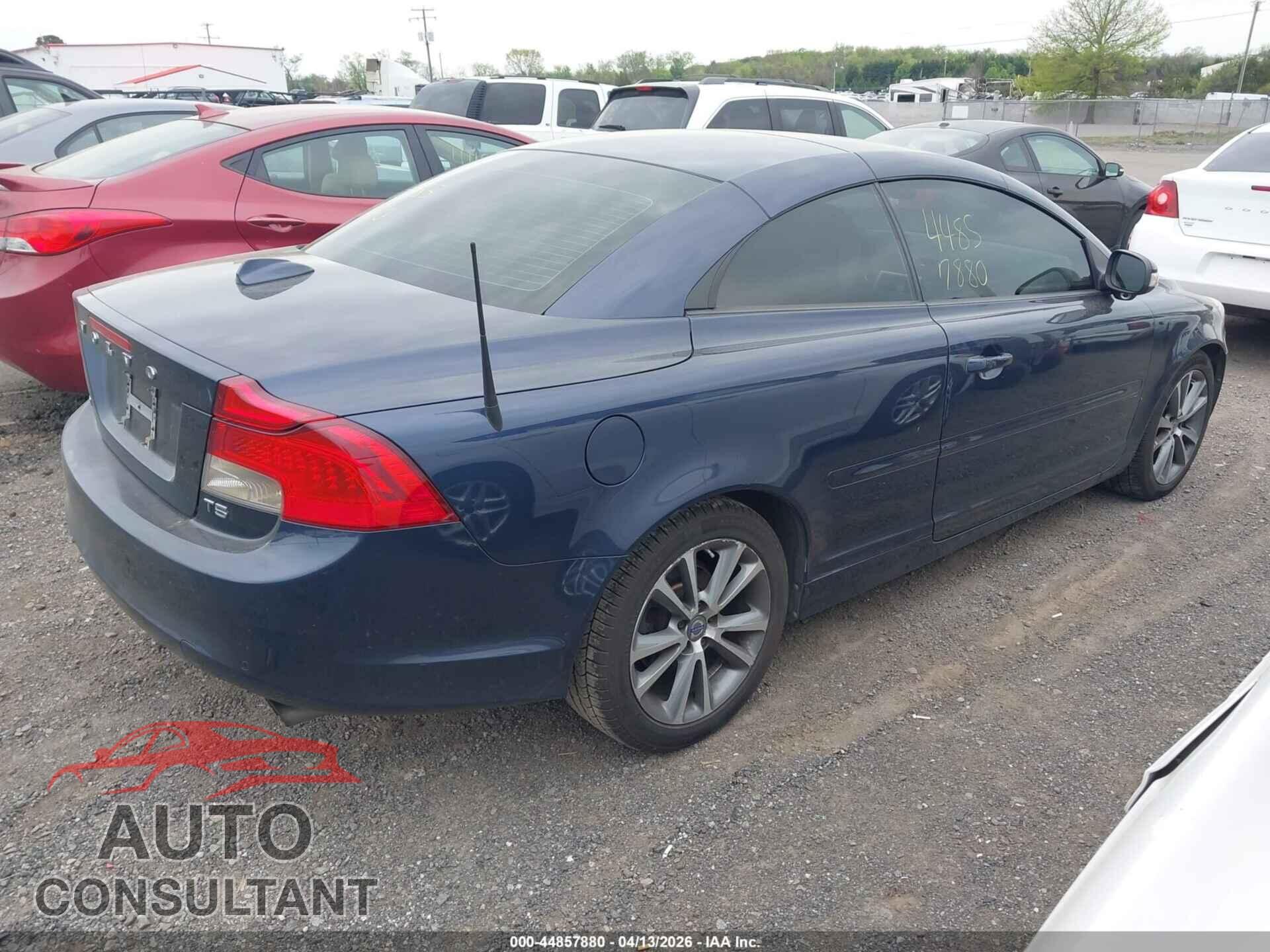VOLVO C70 2012 - YV1672MC2CJ126357