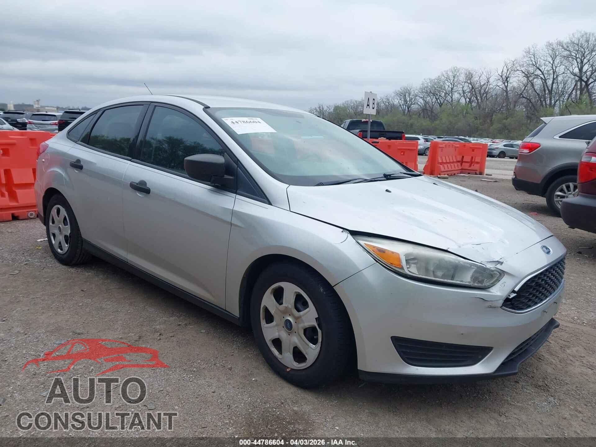 FORD FOCUS 2016 - 1FADP3E22GL336899