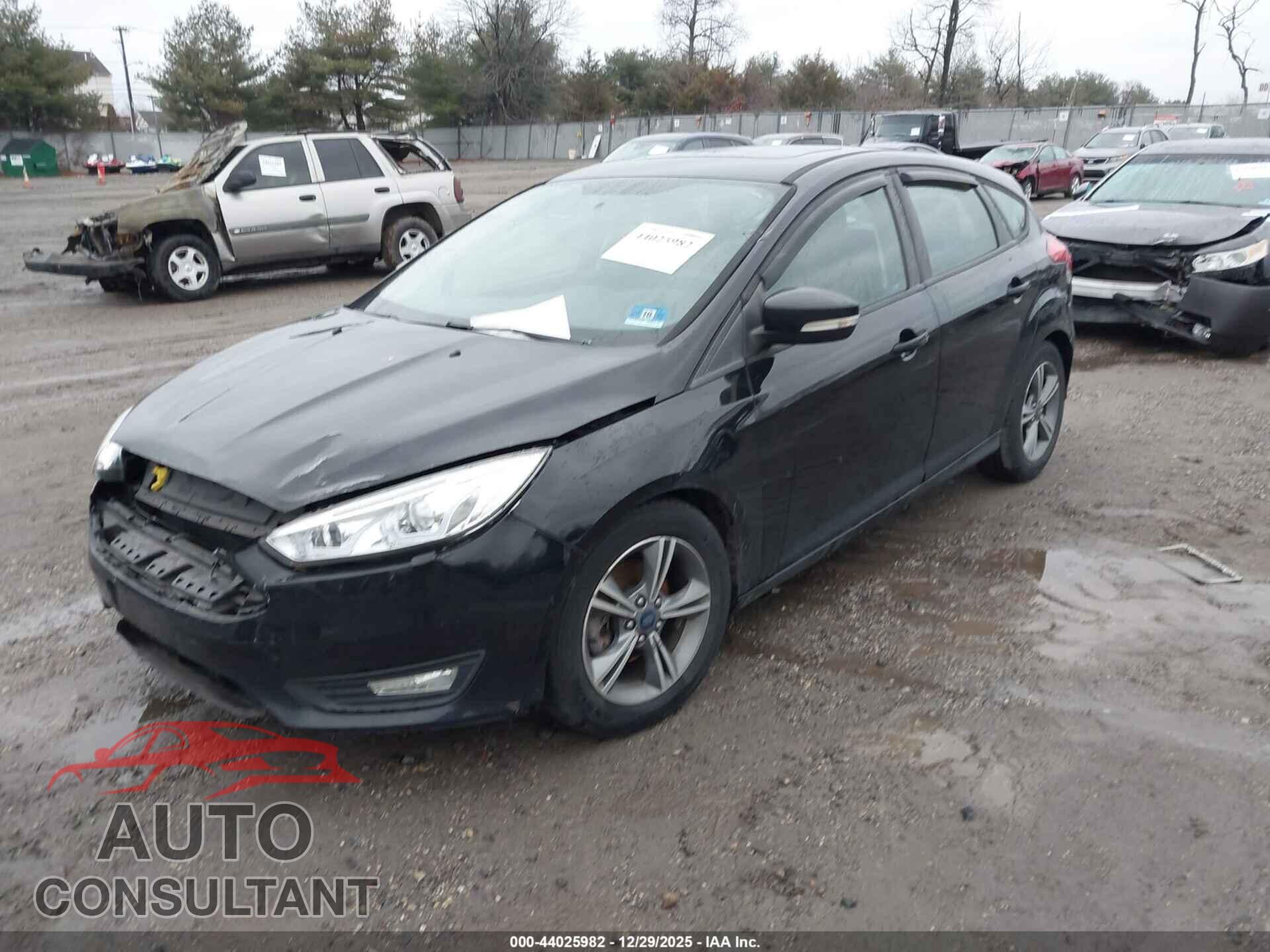 FORD FOCUS 2016 - 1FADP3KE3GL354617