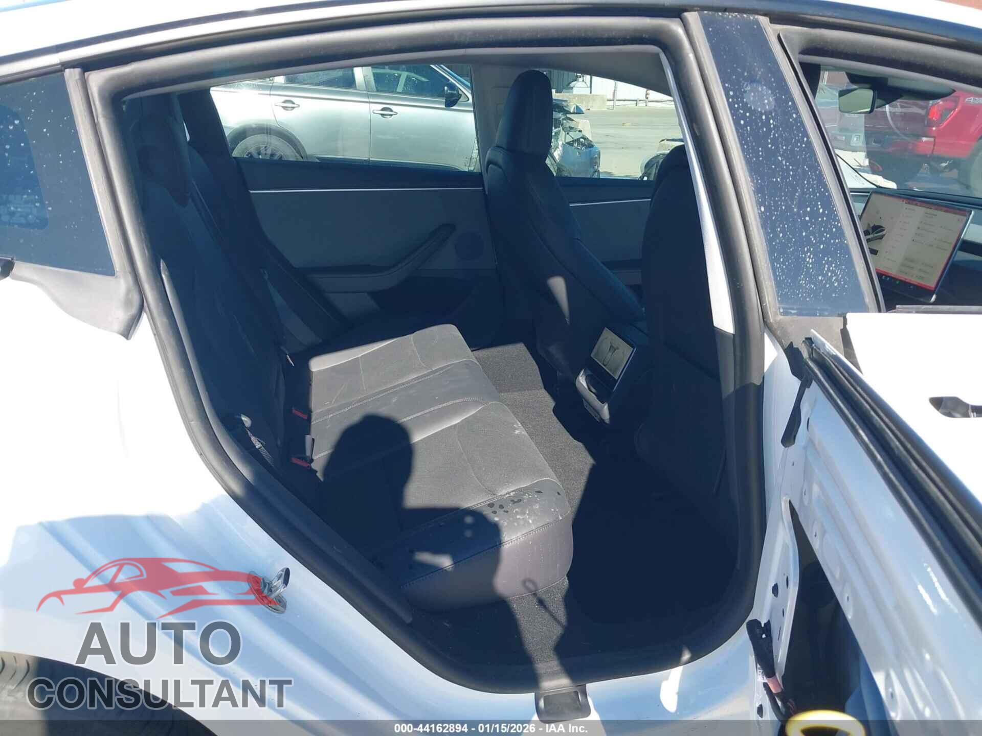 TESLA MODEL 3 2024 - 5YJ3E1EA1RF752665