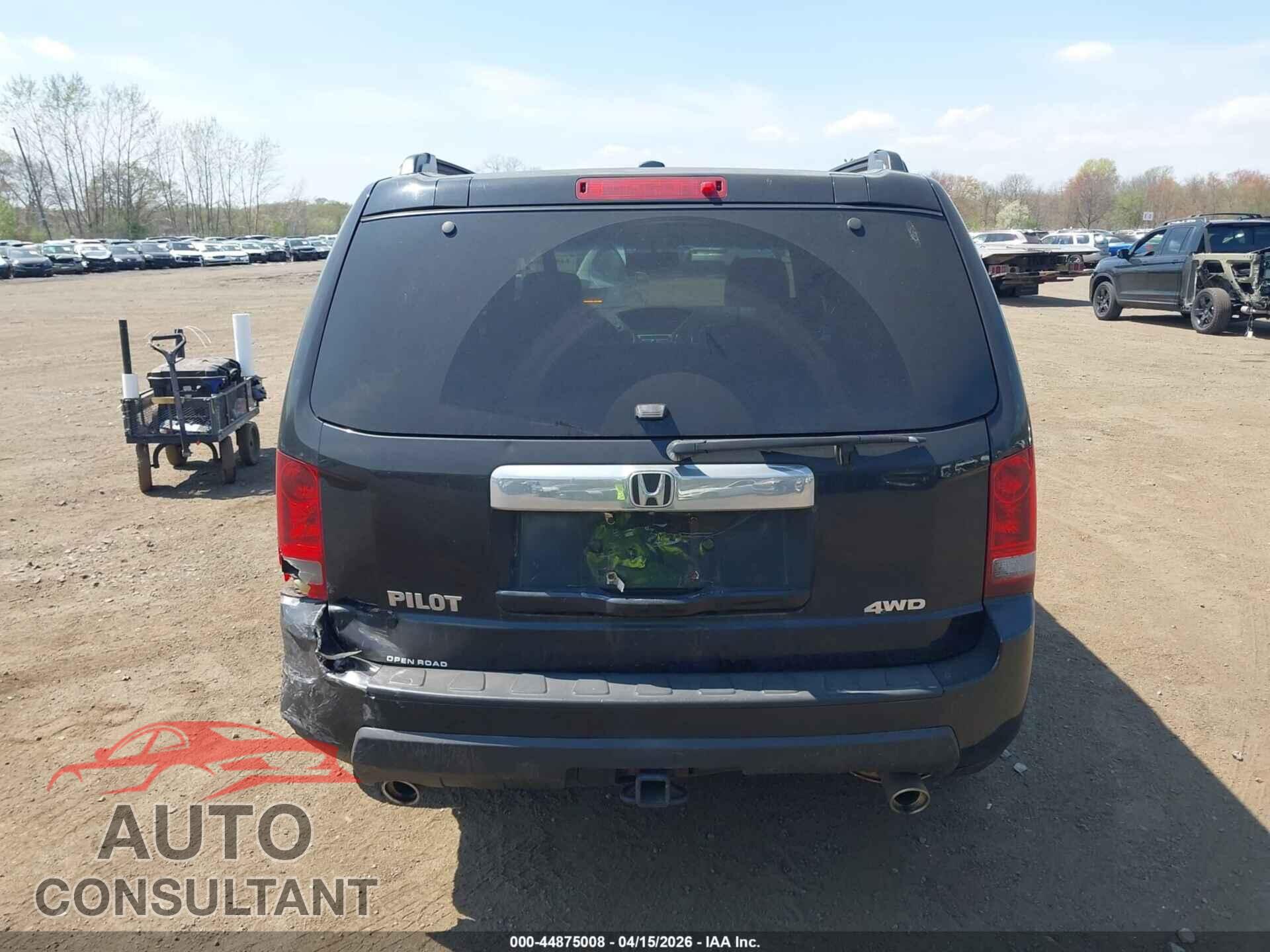 HONDA PILOT 2011 - 5FNYF4H68BB036623