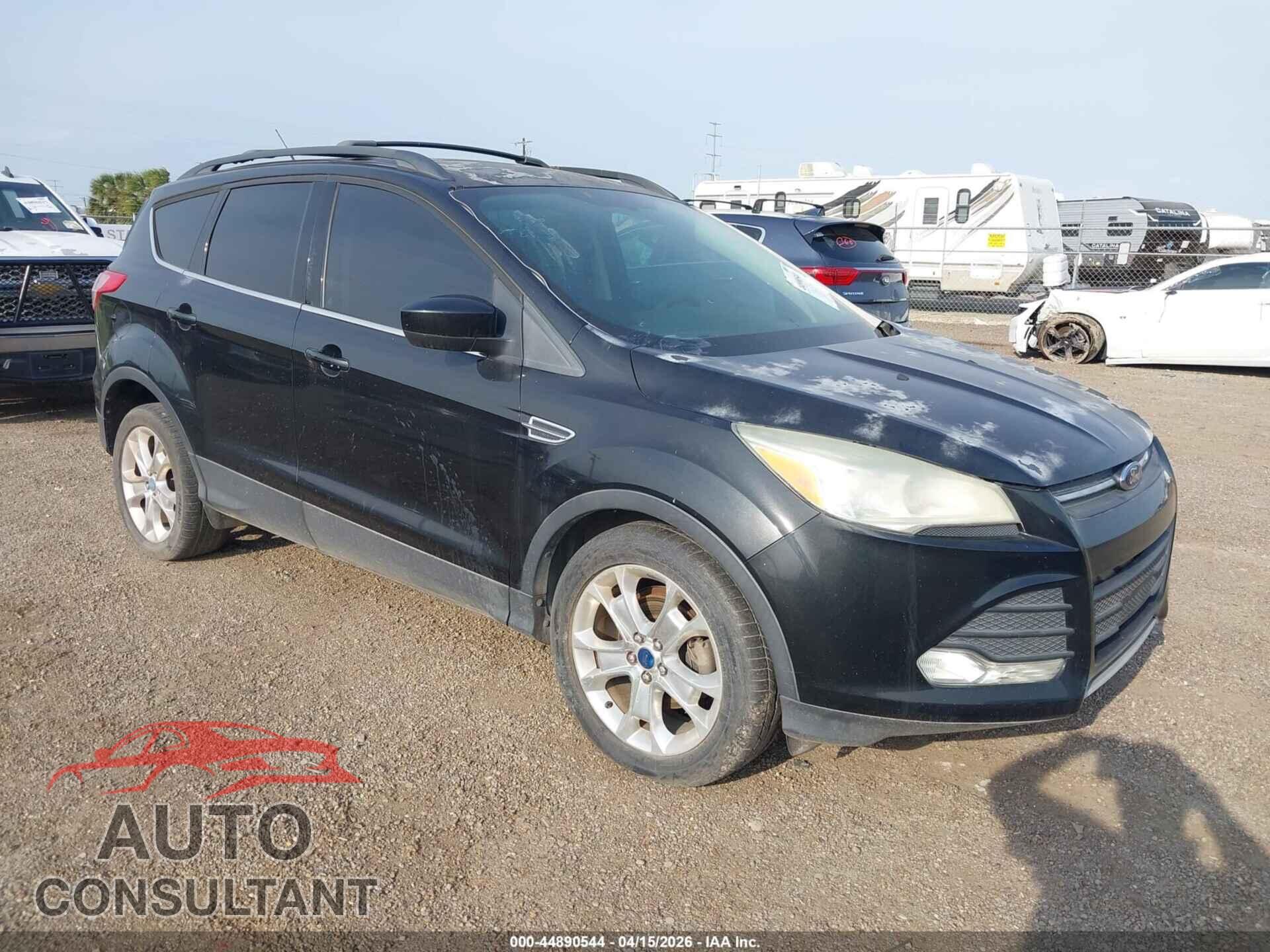 FORD ESCAPE 2013 - 1FMCU0GX8DUB00183