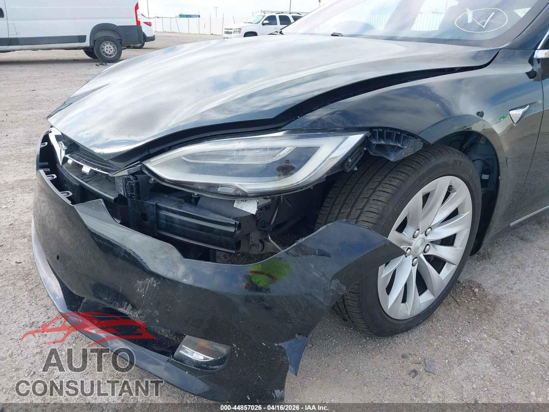 TESLA MODEL S 2018 - 5YJSA1E25JF294004