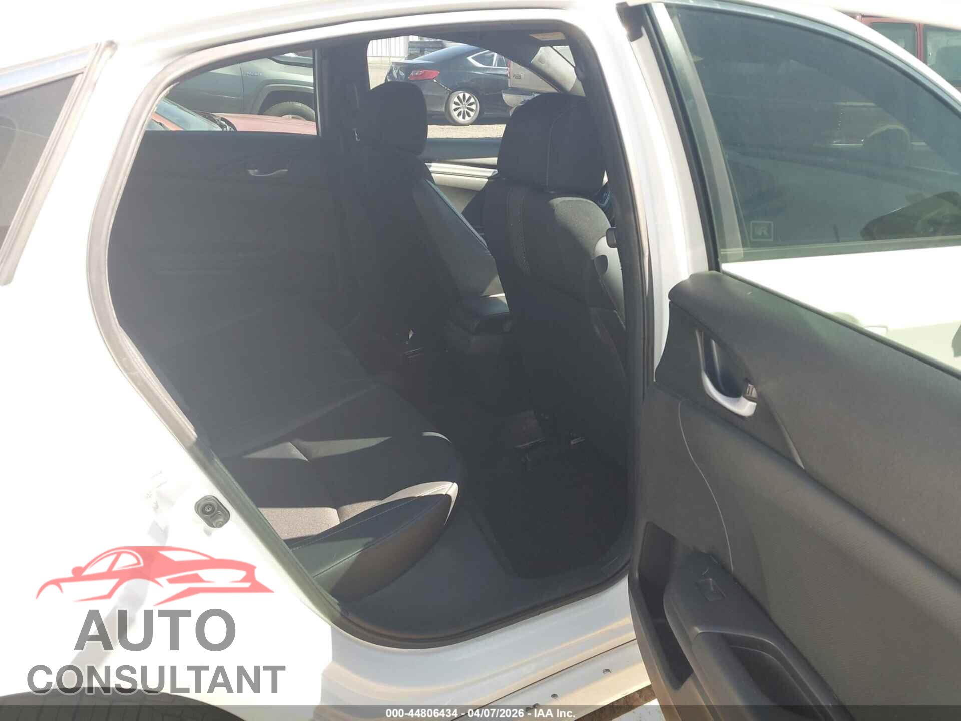 HONDA CIVIC 2020 - 19XFC2E87LE008460