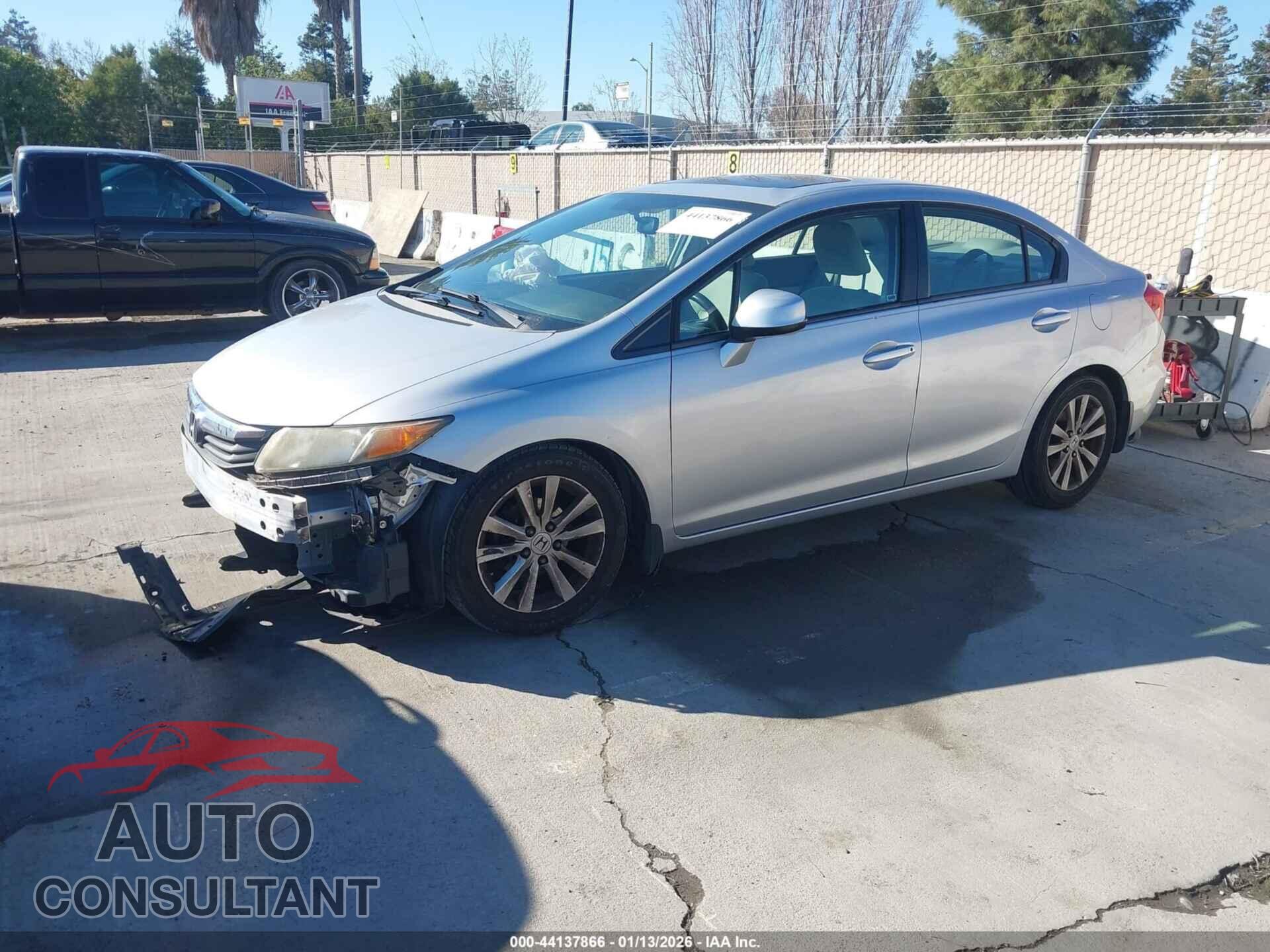 HONDA CIVIC 2012 - 19XFB2F80CE055685