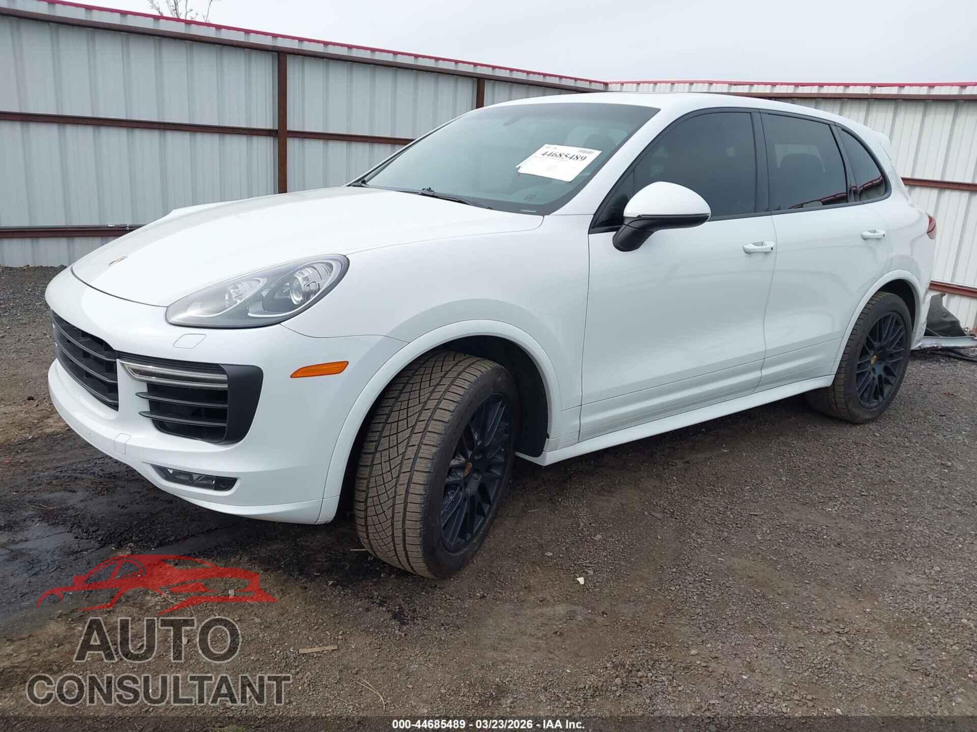 PORSCHE CAYENNE 2017 - WP1AD2A26HLA82801