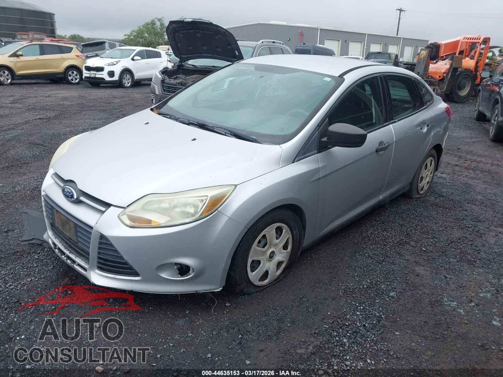FORD FOCUS 2013 - 1FADP3E23DL382687