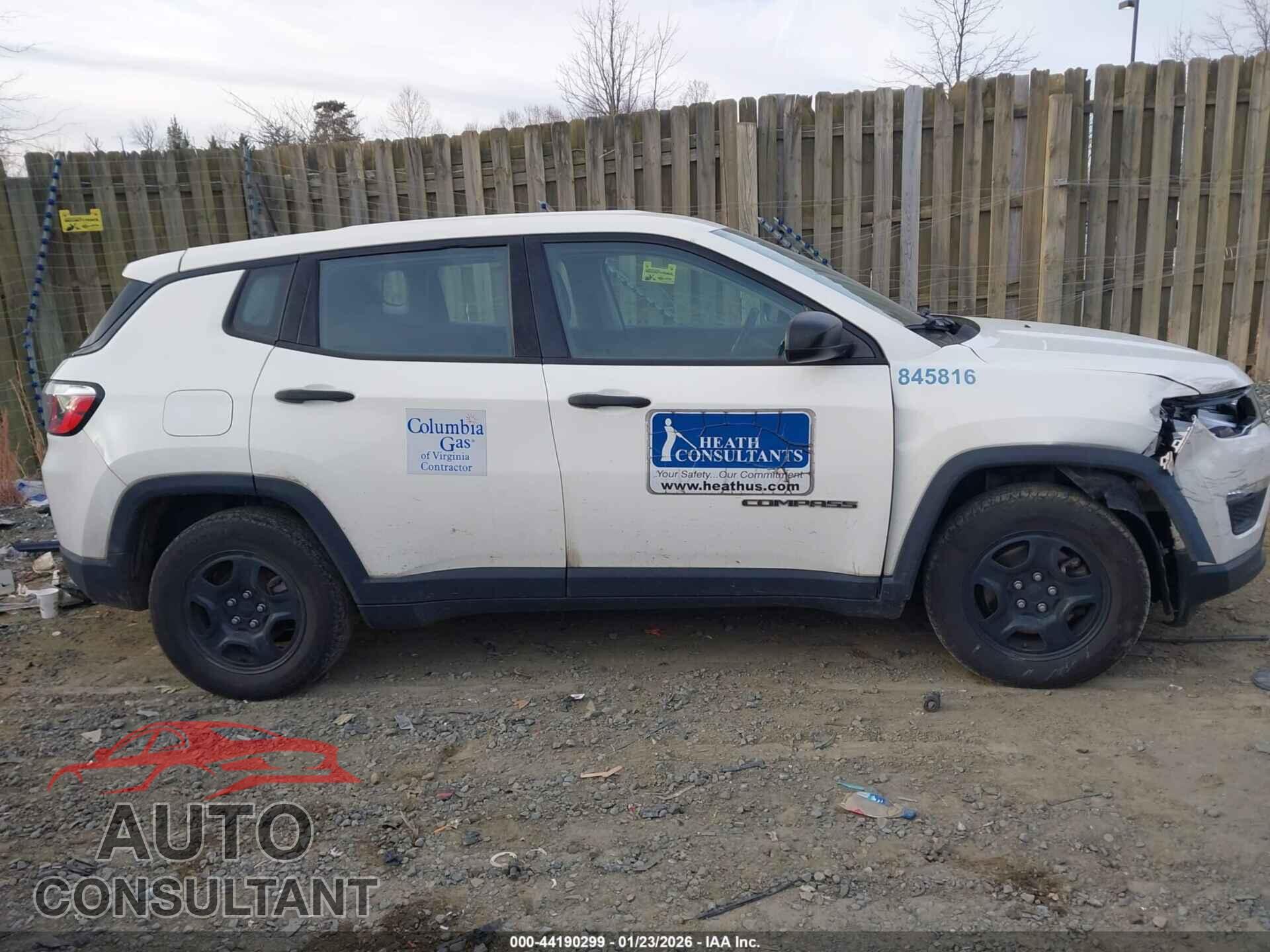 JEEP COMPASS 2018 - 3C4NJCAB9JT136880