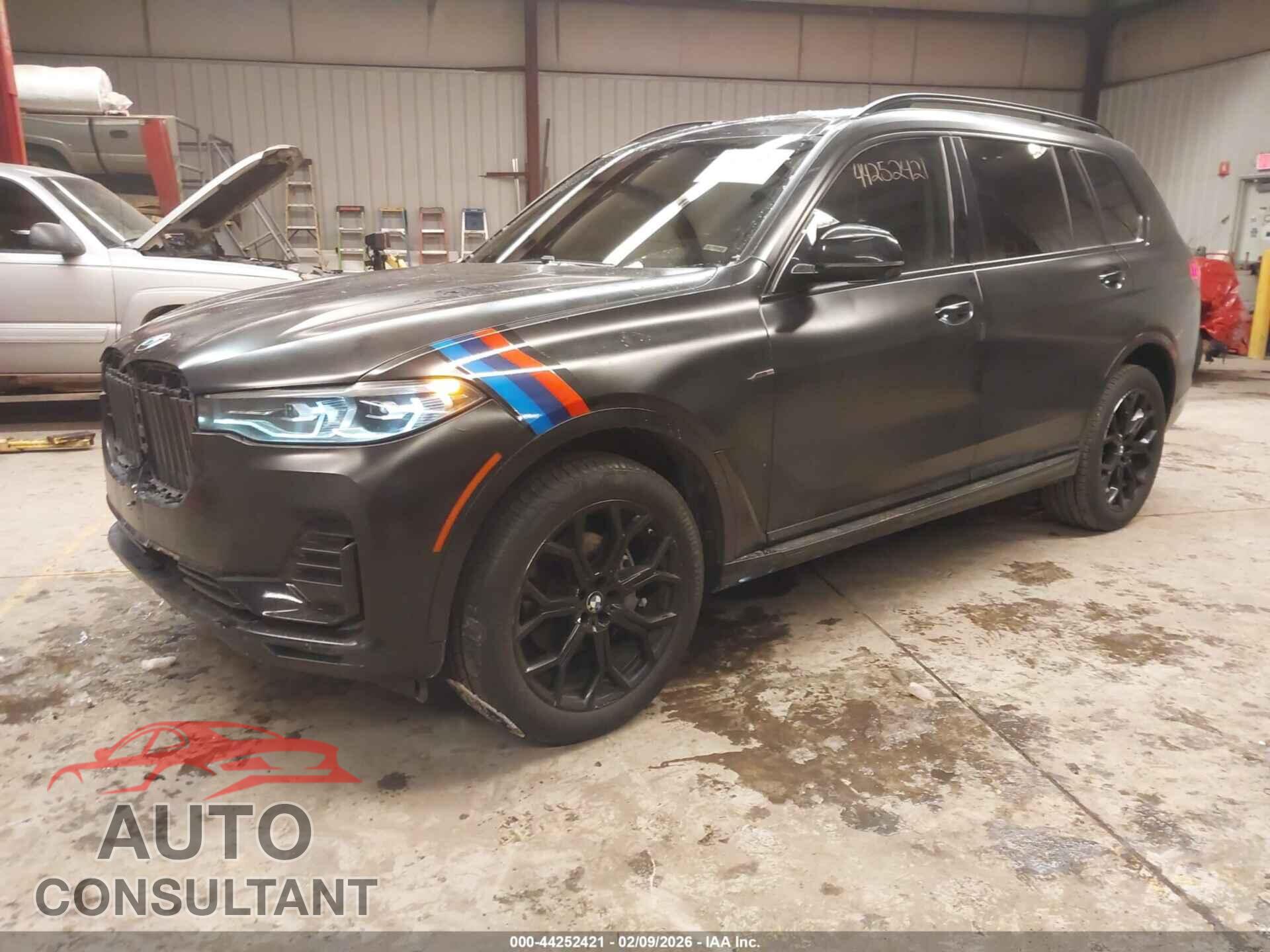 BMW X7 2021 - 5UXCW2C0XM9F68049
