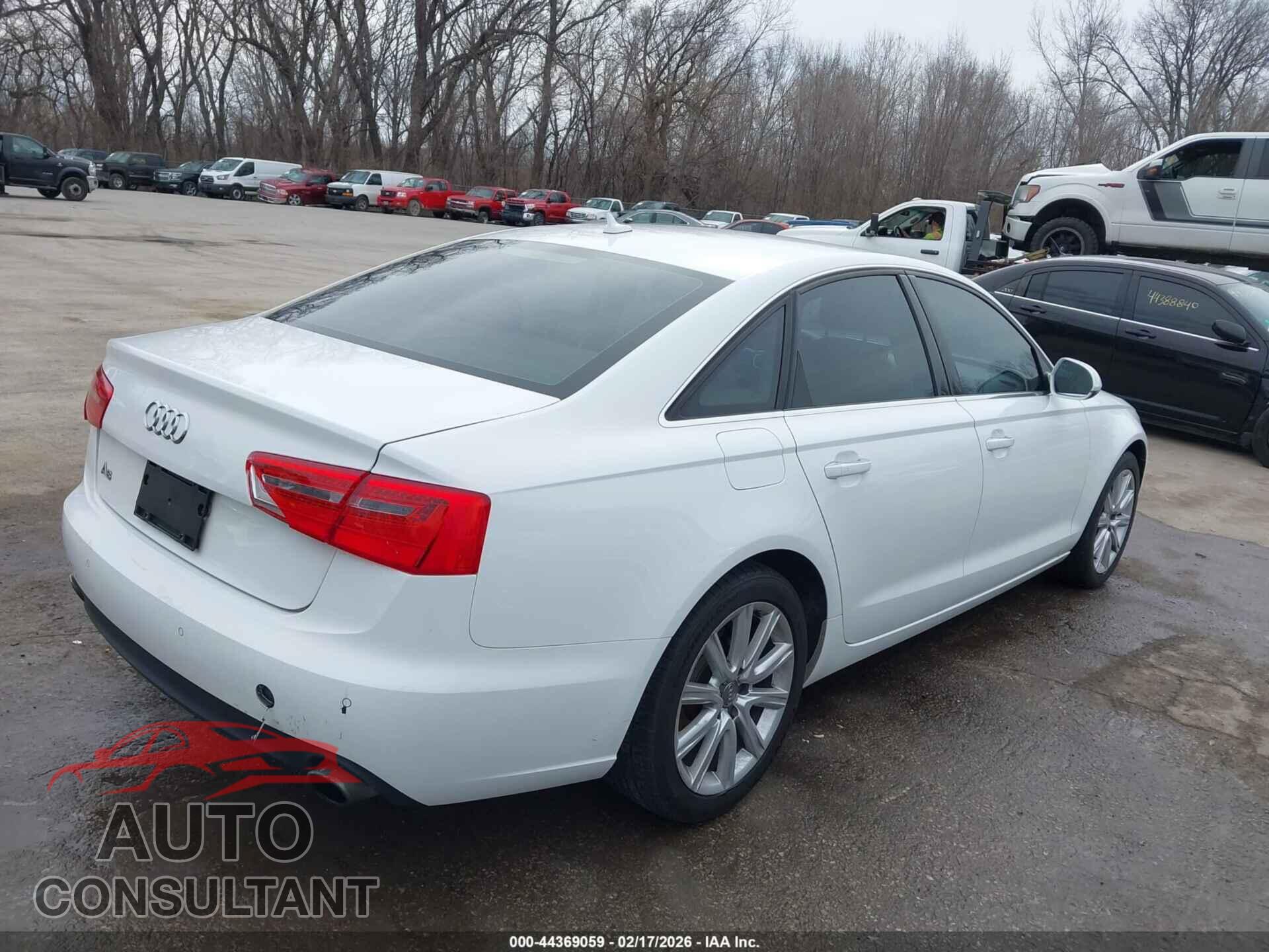 AUDI A6 2013 - WAUGFAFC7DN077362