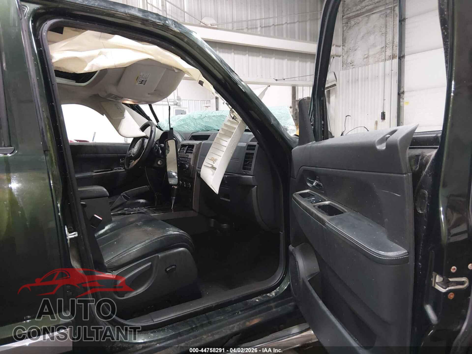 JEEP LIBERTY 2011 - 1J4PN5GK1BW536647