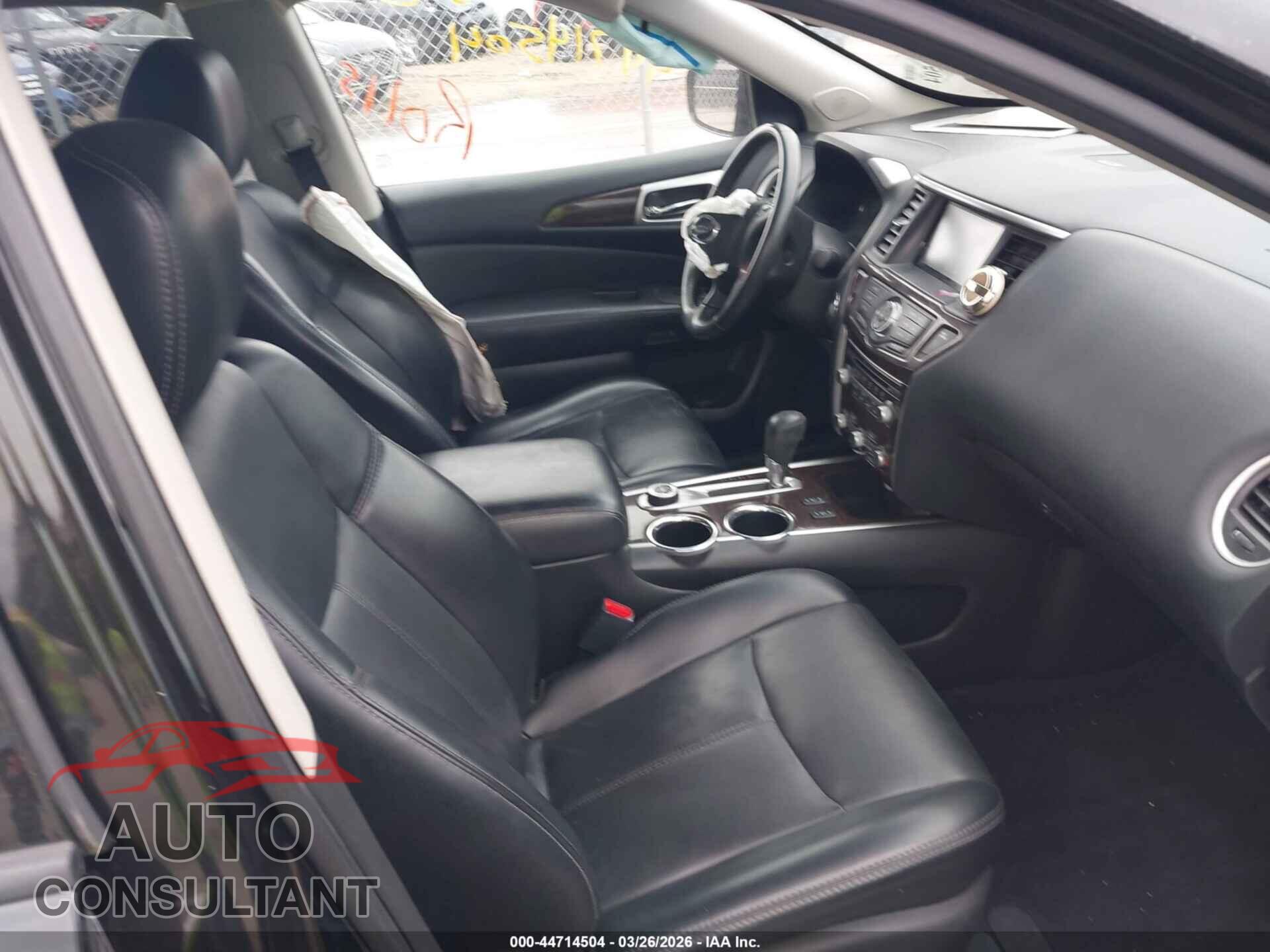 NISSAN PATHFINDER 2014 - 5N1AR2MM3EC721529
