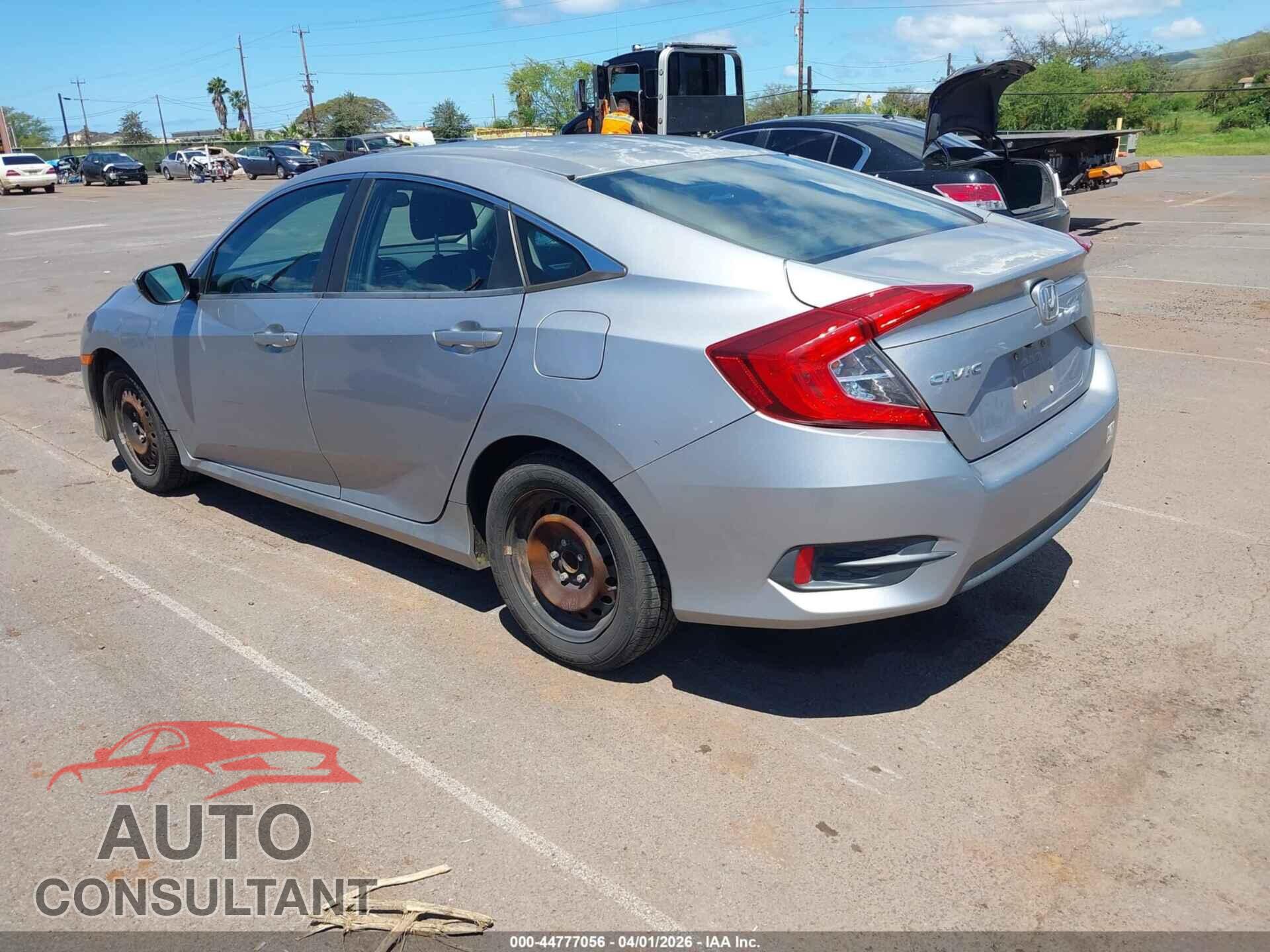 HONDA CIVIC 2018 - 2HGFC2F55JH521441