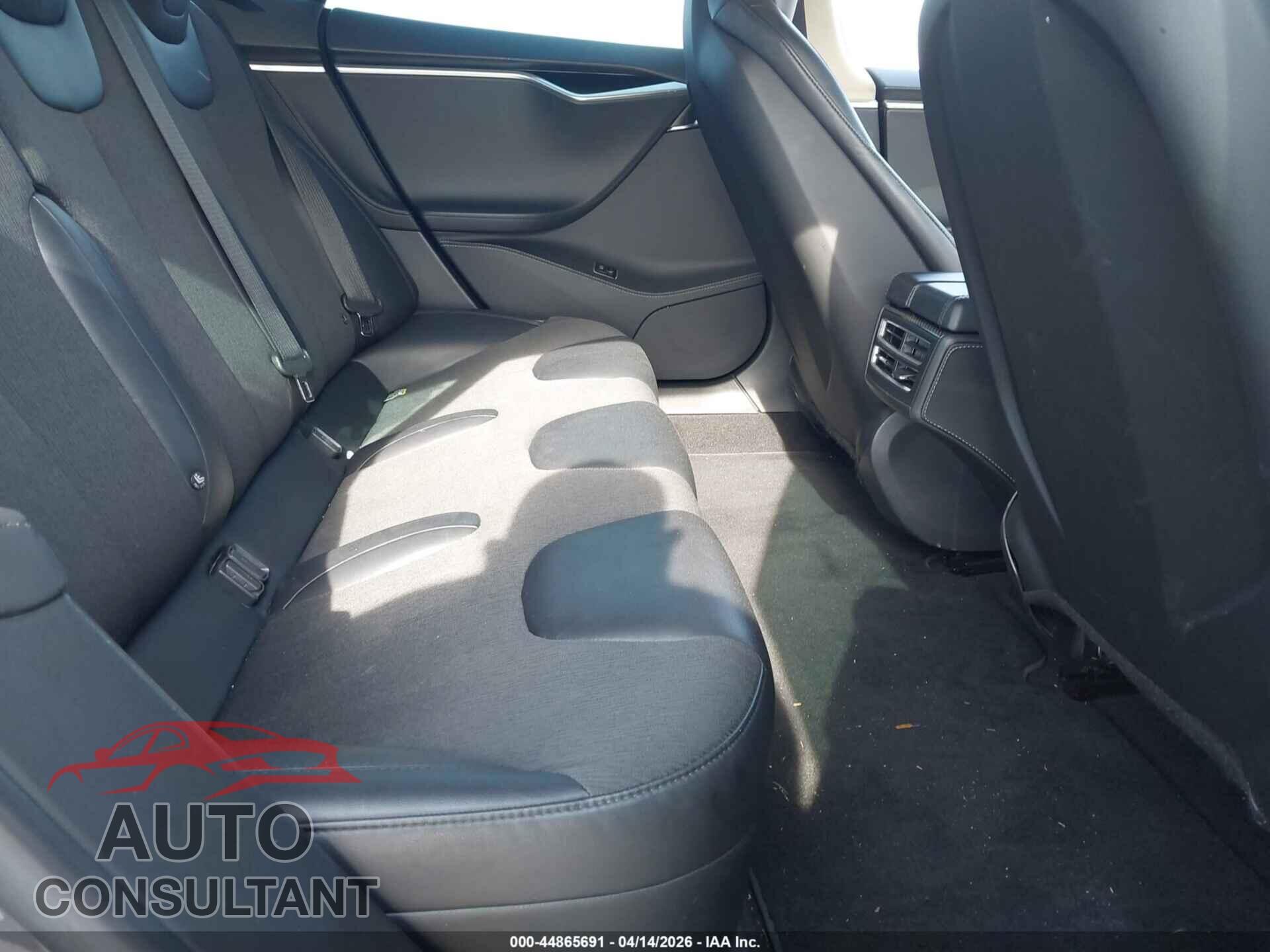 TESLA MODEL S 2014 - 5YJSA1H18EFP60758