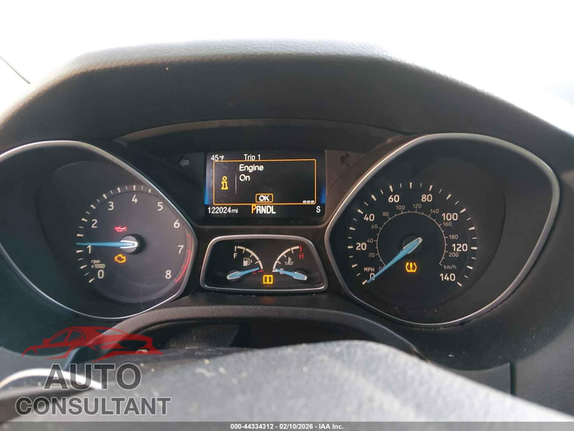 FORD FOCUS 2017 - 1FADP3K2XHL252593