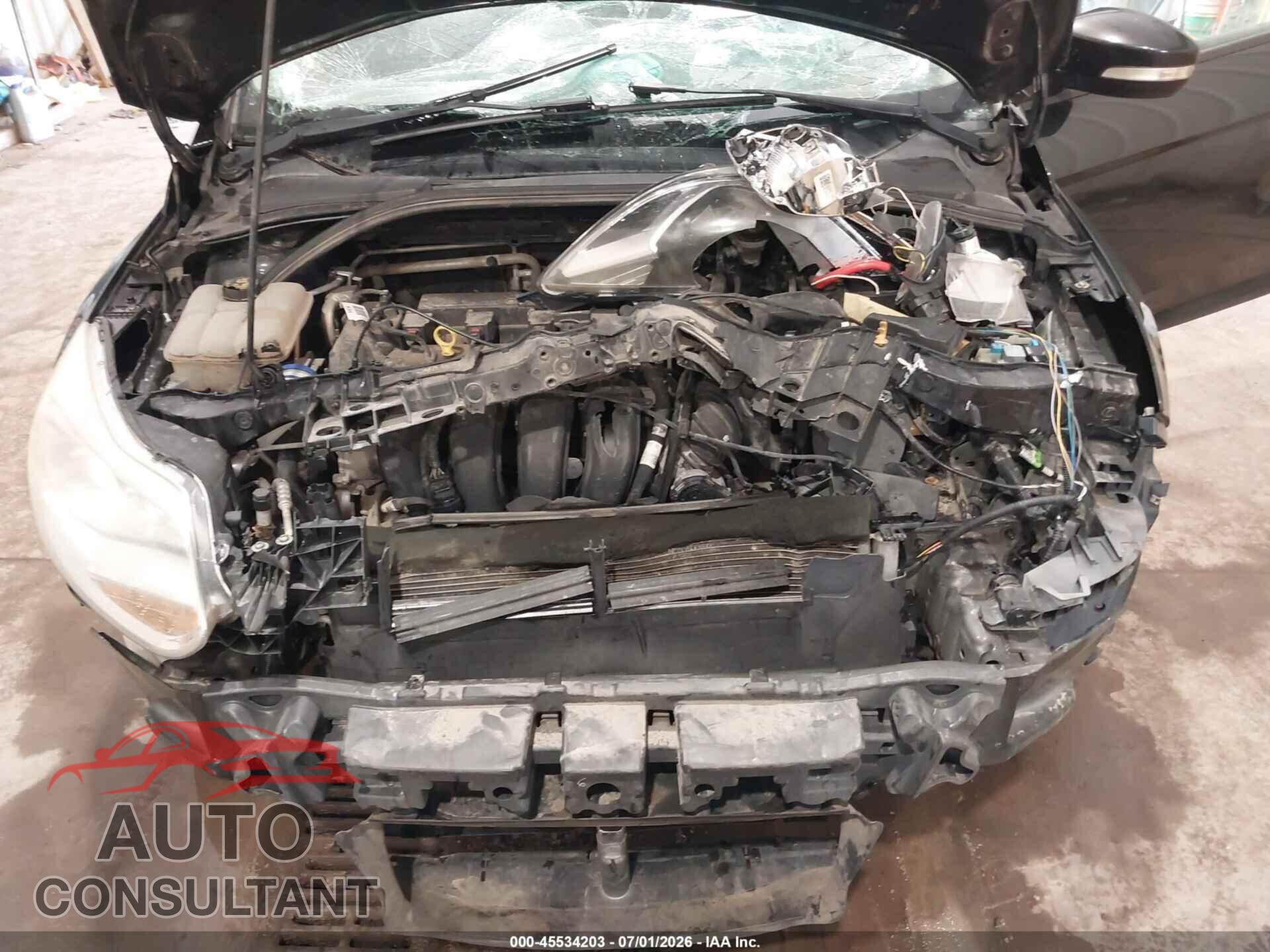 FORD FOCUS 2014 - 1FADP3F27EL304820