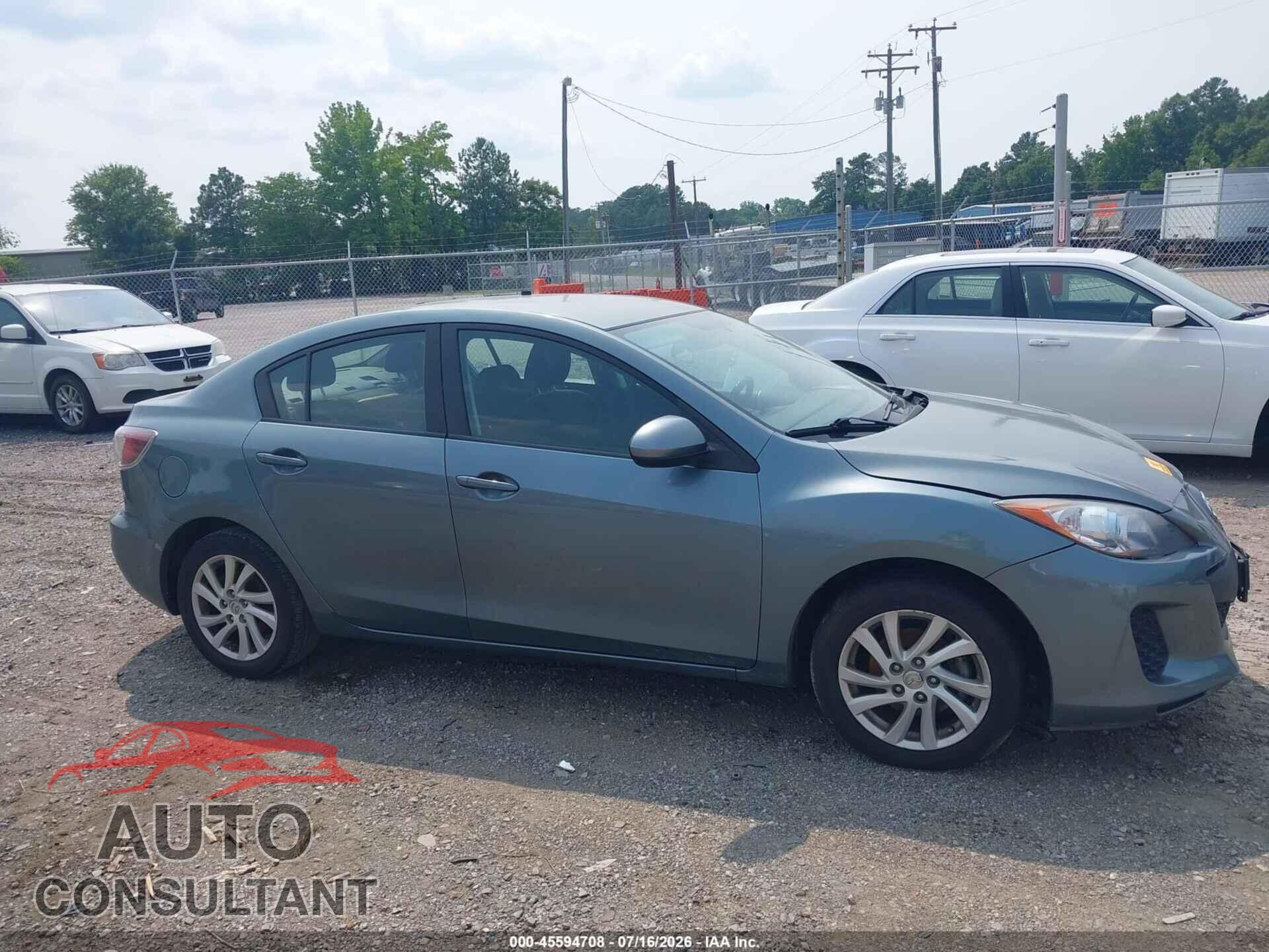 MAZDA MAZDA3 2012 - JM1BL1V73C1572643