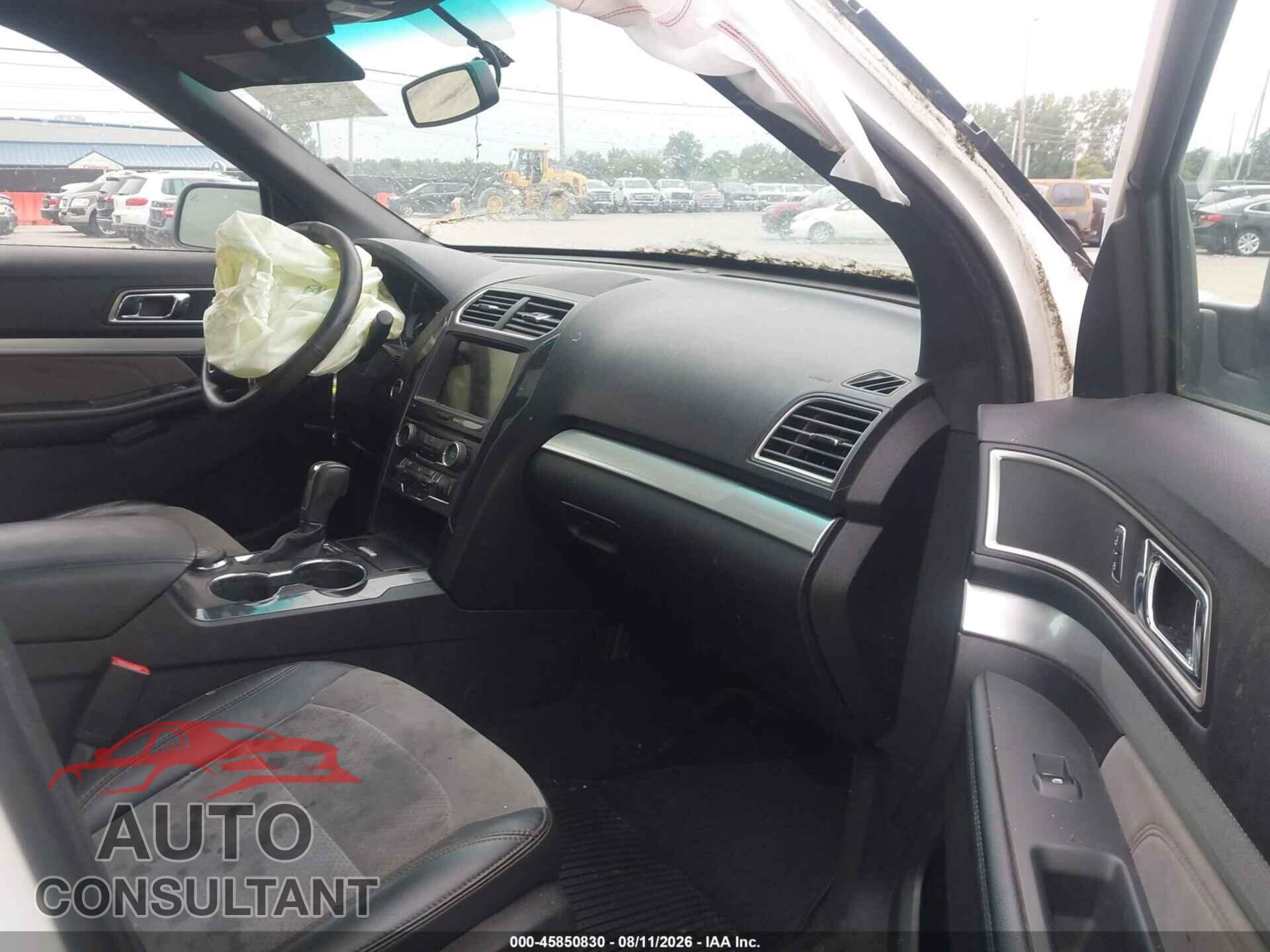 FORD EXPLORER 2017 - 1FM5K8D82HGA85601