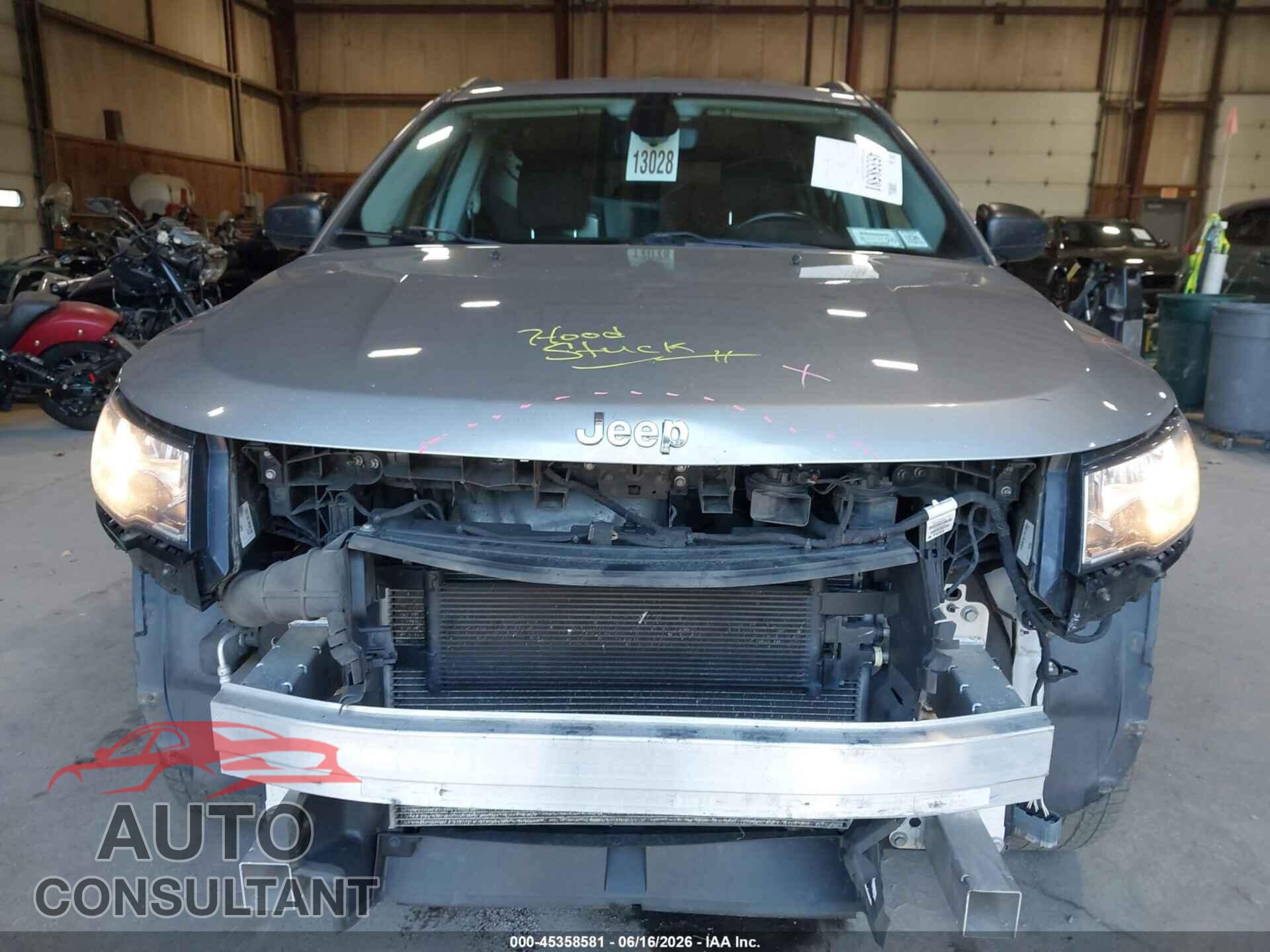 JEEP COMPASS 2020 - 3C4NJDABXLT149548
