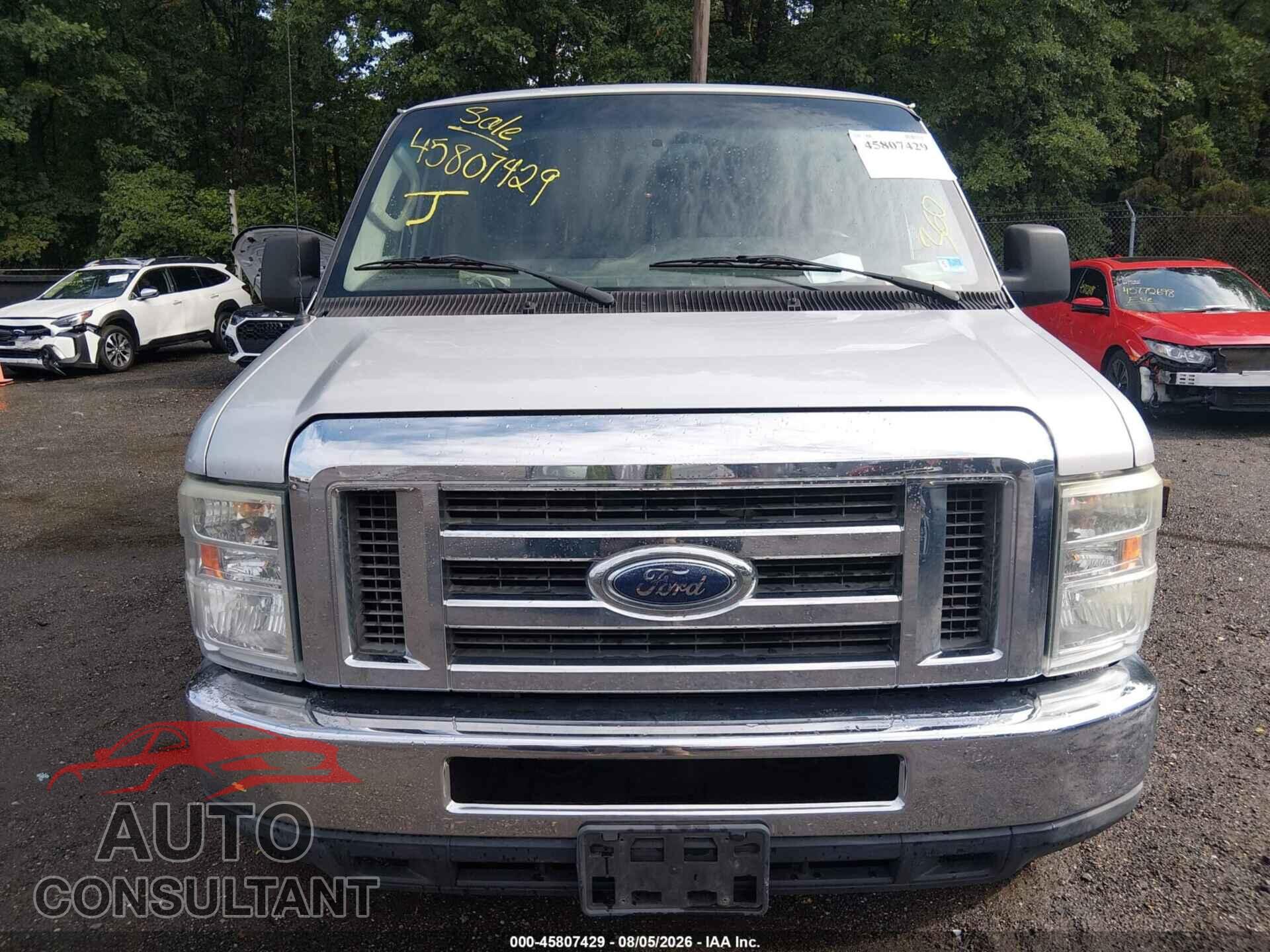 FORD E-350 SUPER DUTY 2011 - 1FBSS3BL9BDB38034