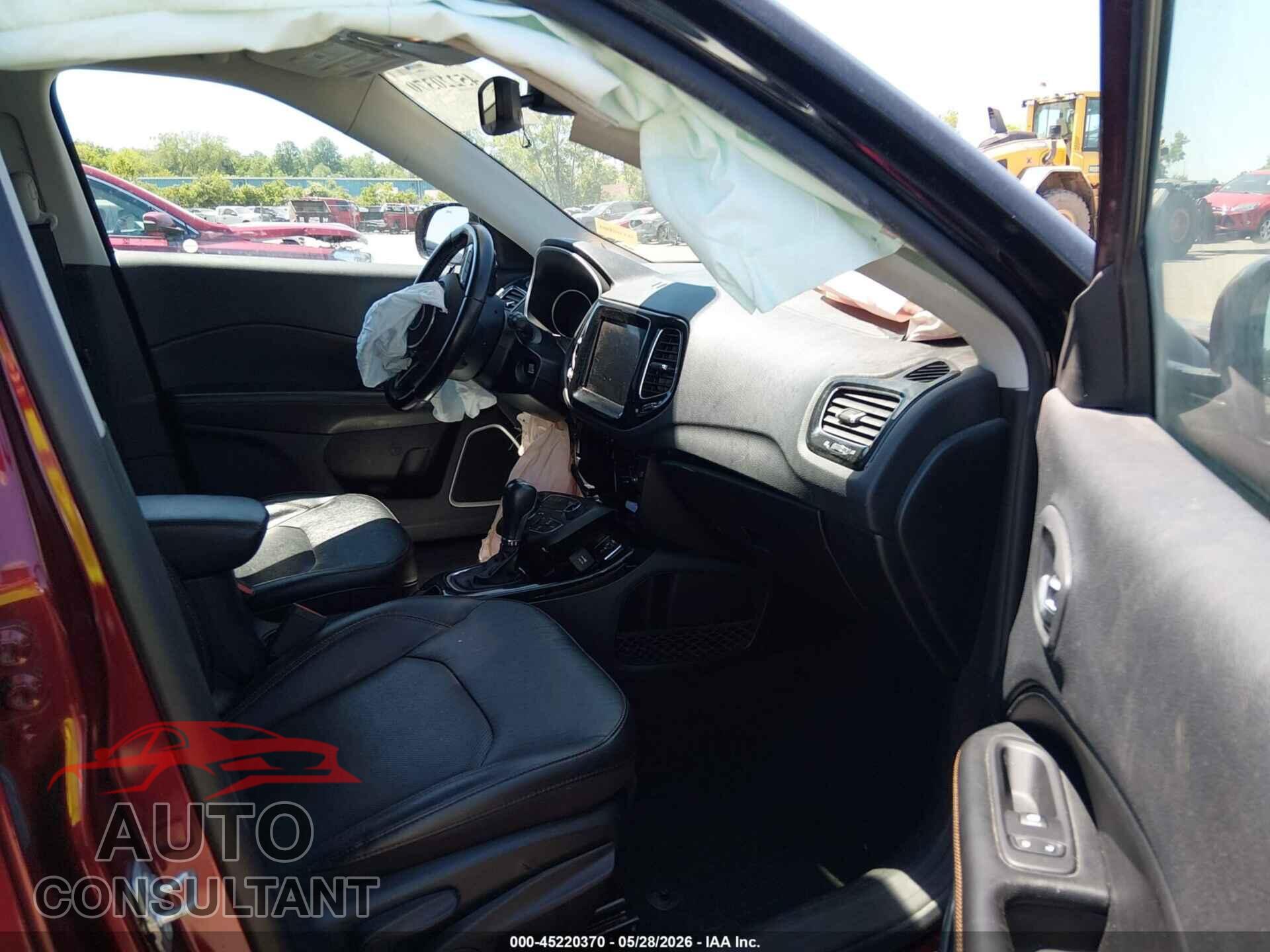 JEEP COMPASS 2020 - 3C4NJDCBXLT255205