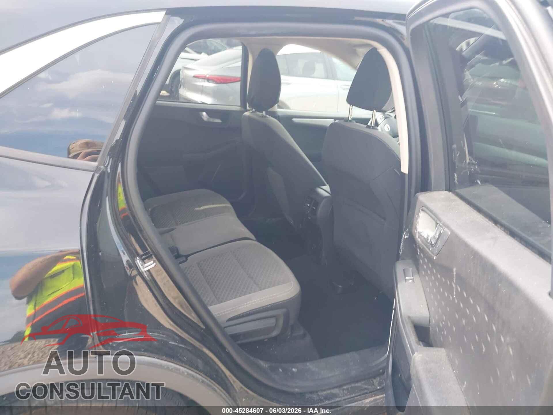 FORD ESCAPE 2020 - 1FMCU0G68LUA00641