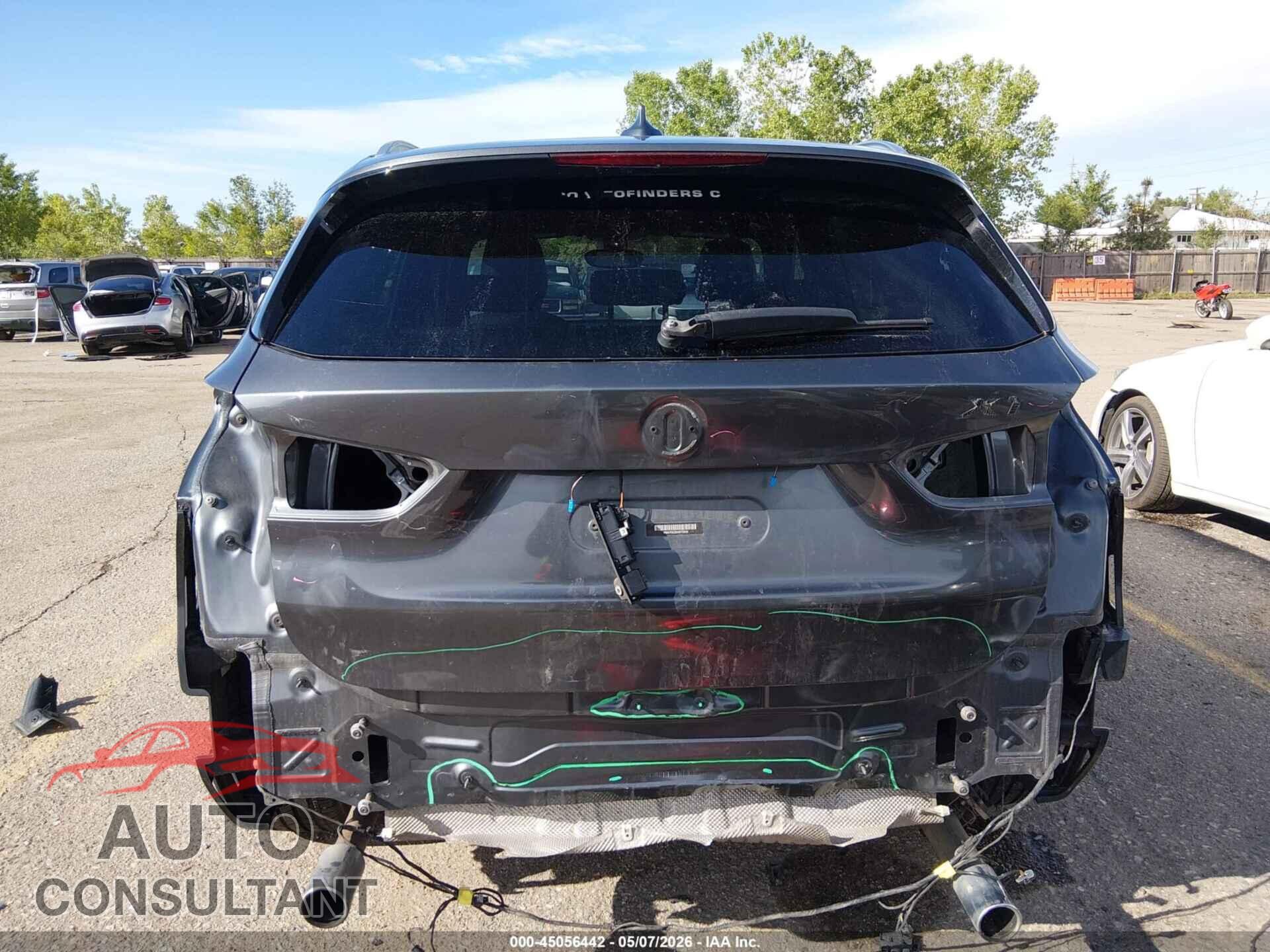 BMW X1 2017 - WBXHT3C35H5F73045