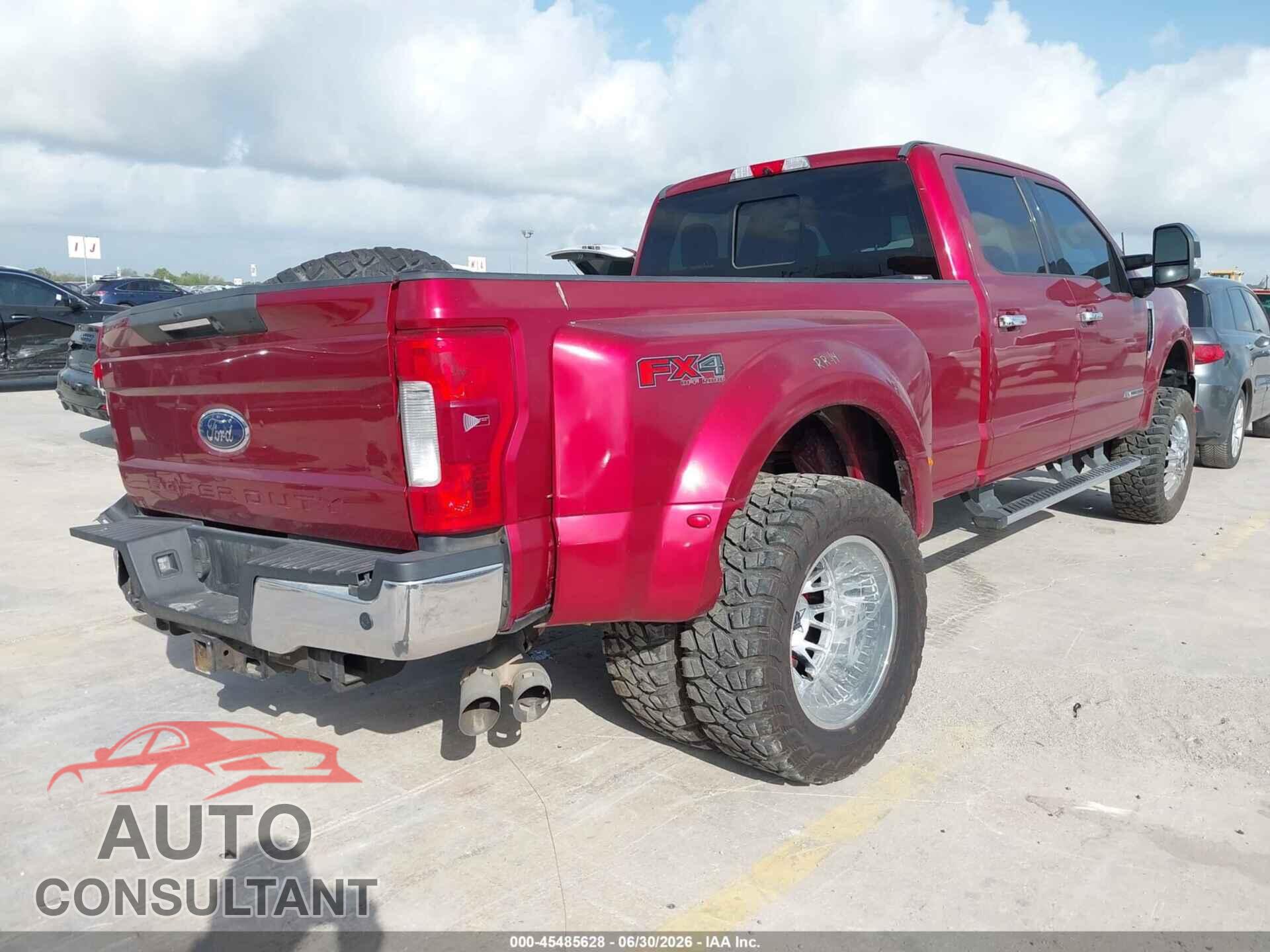FORD F-350 2017 - 1FT8W3DT0HED84318