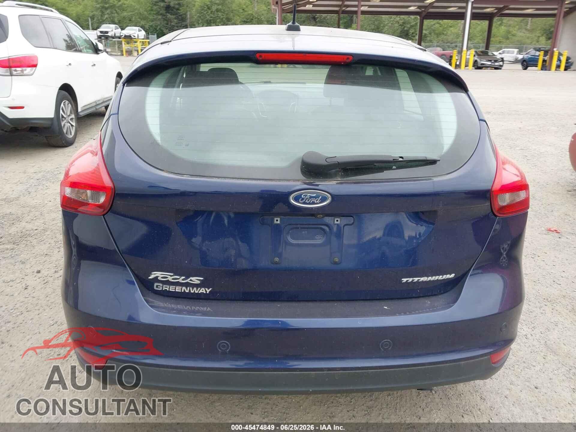 FORD FOCUS 2017 - 1FADP3N28HL312317