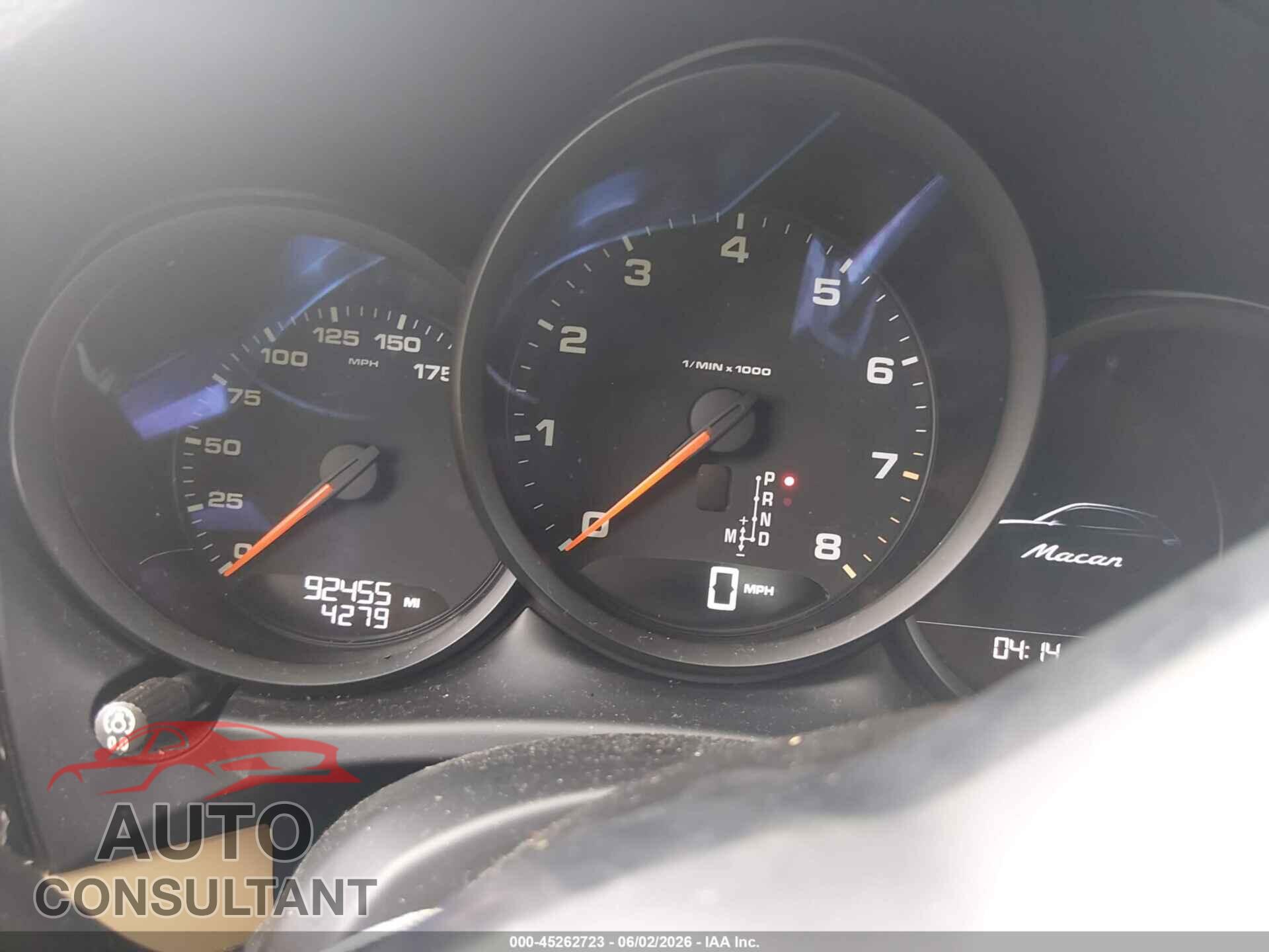 PORSCHE MACAN 2018 - WP1AA2A51JLB23103