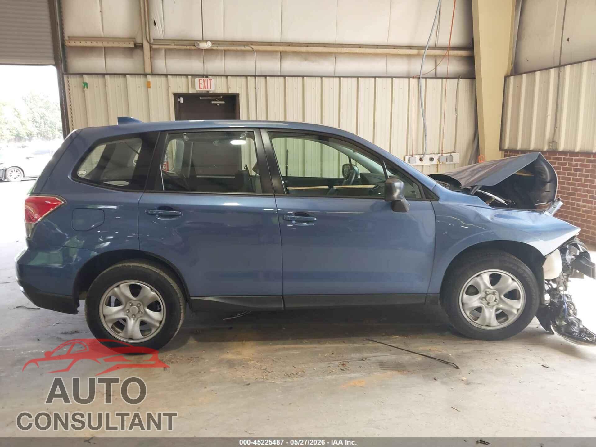 SUBARU FORESTER 2018 - JF2SJAAC7JG606801