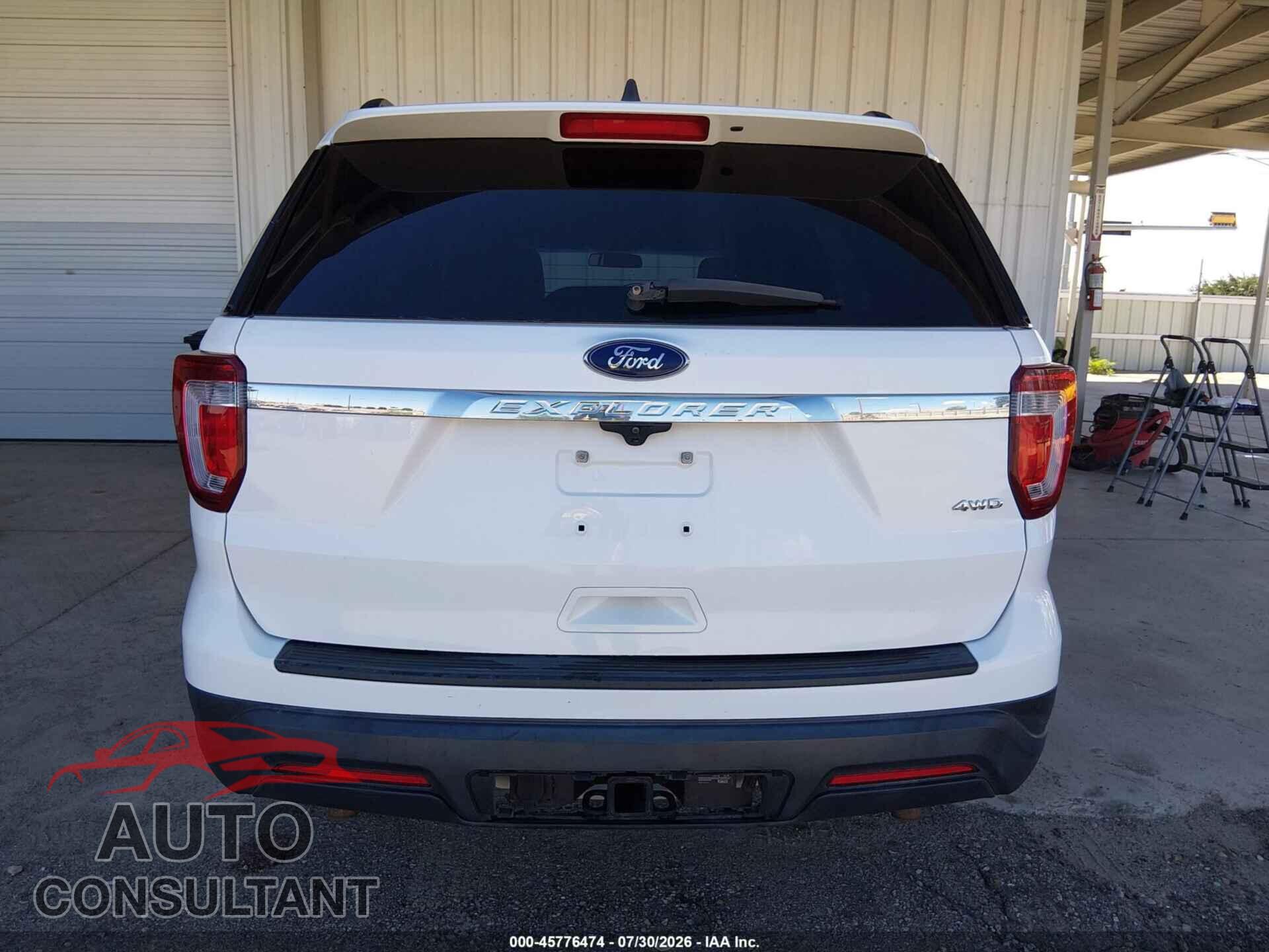 FORD EXPLORER 2018 - 1FM5K8B80JGC45371