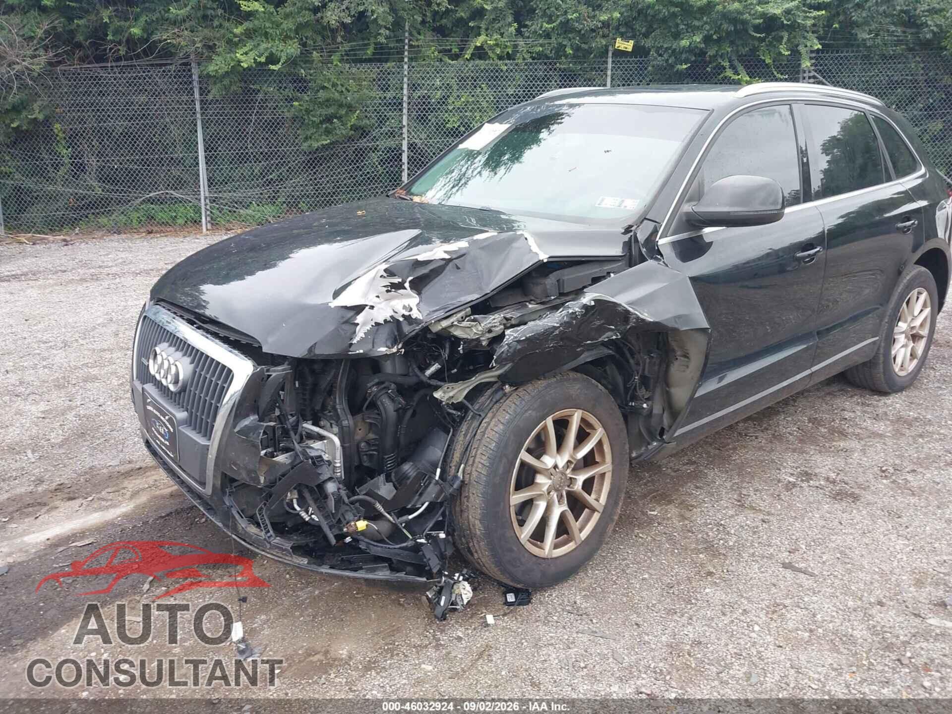 AUDI Q5 2012 - WA1LFAFP1CA015380