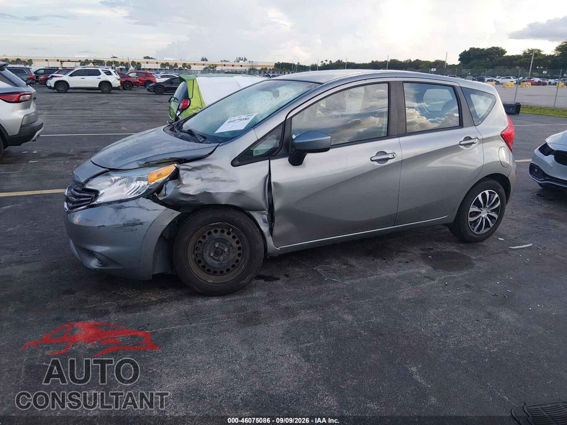 NISSAN VERSA NOTE 2015 - 3N1CE2CP2FL362297