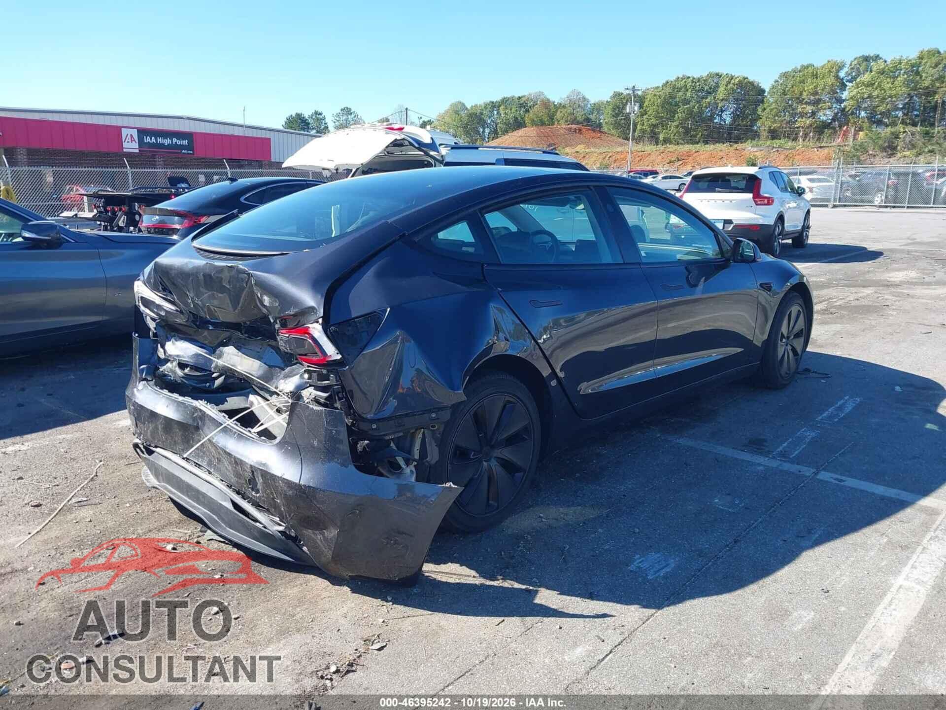 TESLA MODEL 3 2024 - 5YJ3E1EA2RF766574
