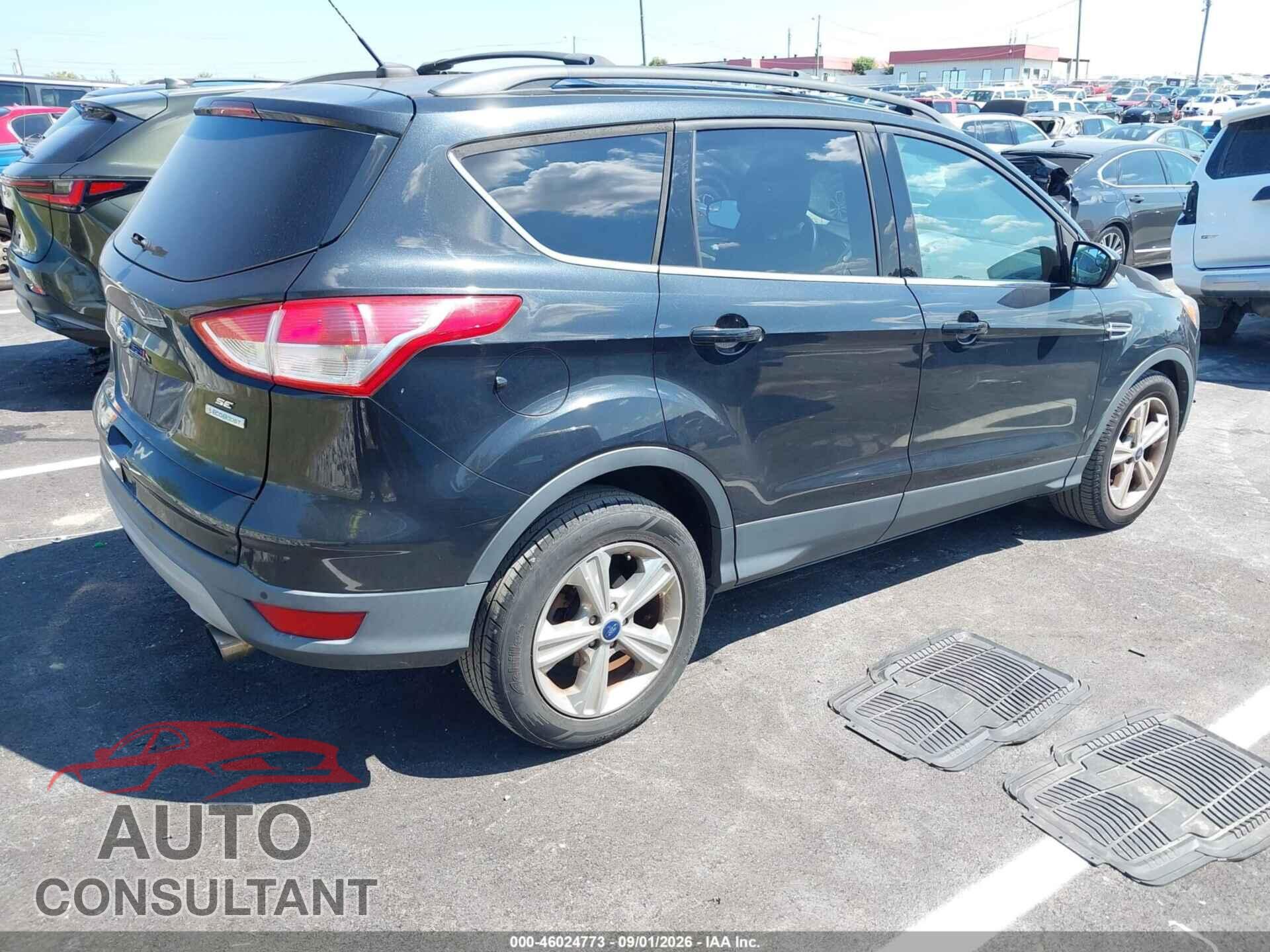 FORD ESCAPE 2015 - 1FMCU0GX2FUB33537