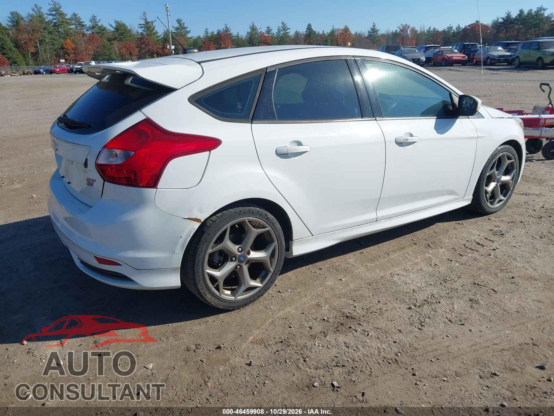 FORD FOCUS ST 2013 - 1FADP3L94DL269105