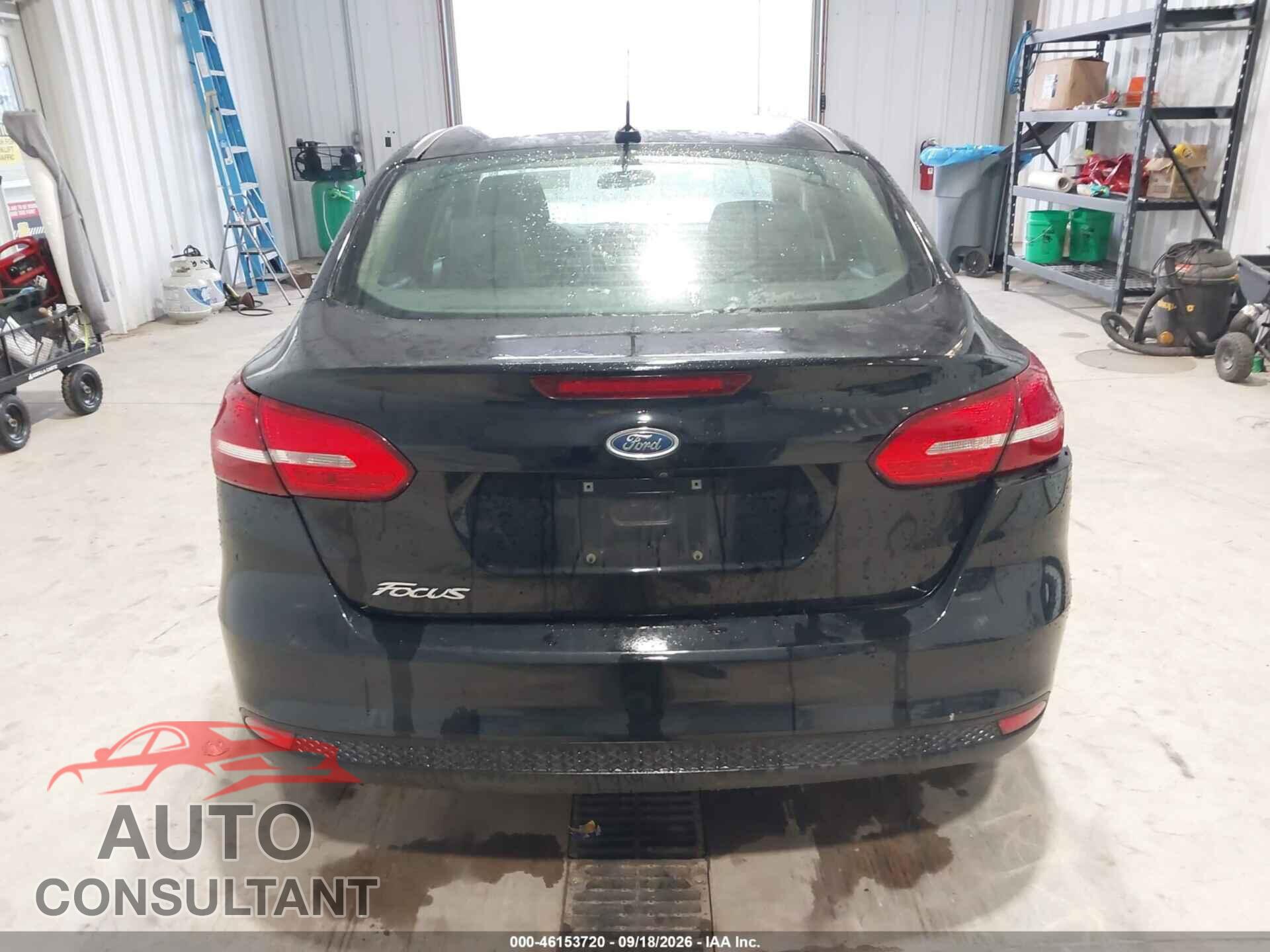 FORD FOCUS 2017 - 1FADP3E27HL337452