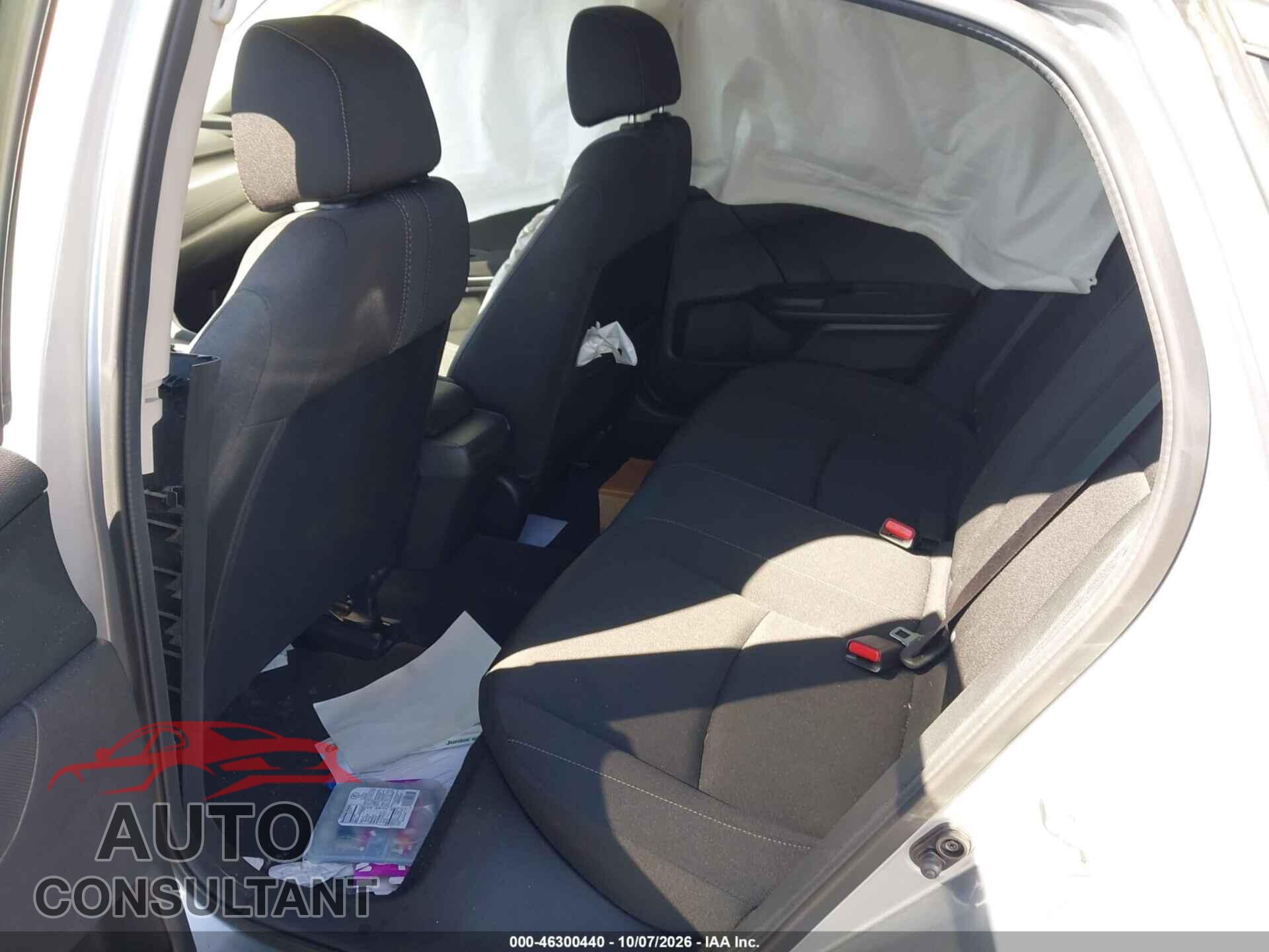 HONDA CIVIC 2018 - 2HGFC2F74JH528365