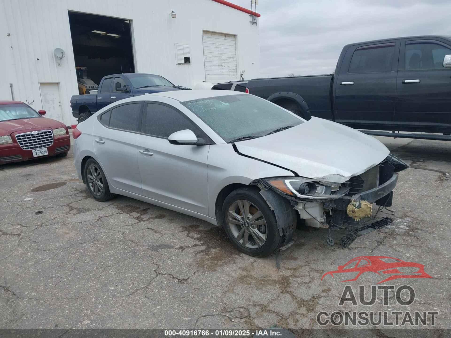 HYUNDAI ELANTRA 2018 - 5NPD84LF5JH220305