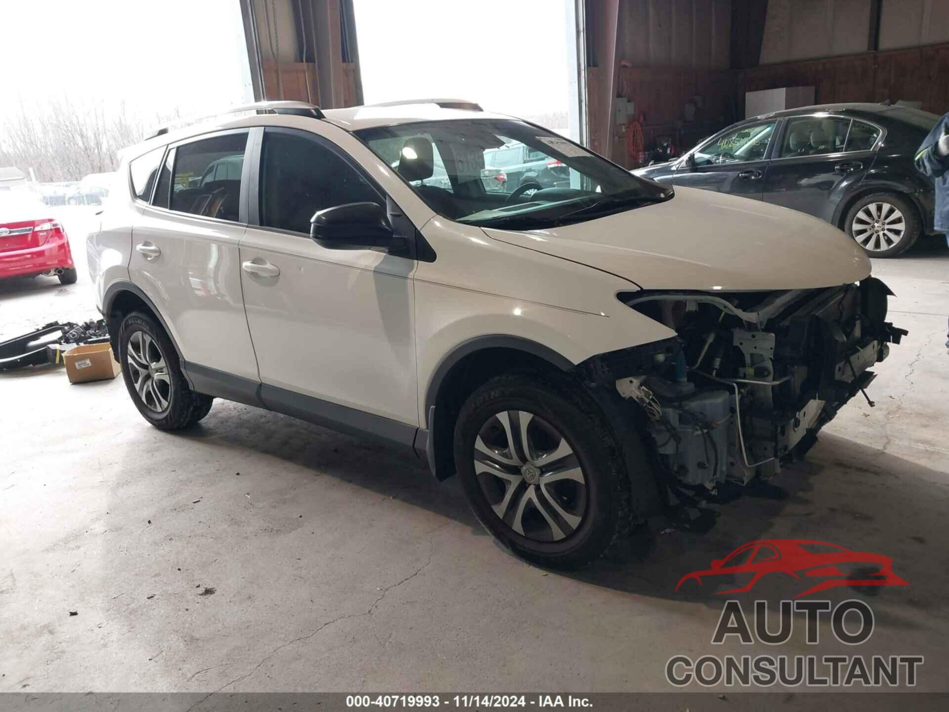 TOYOTA RAV4 2017 - 2T3BFREV4HW623192