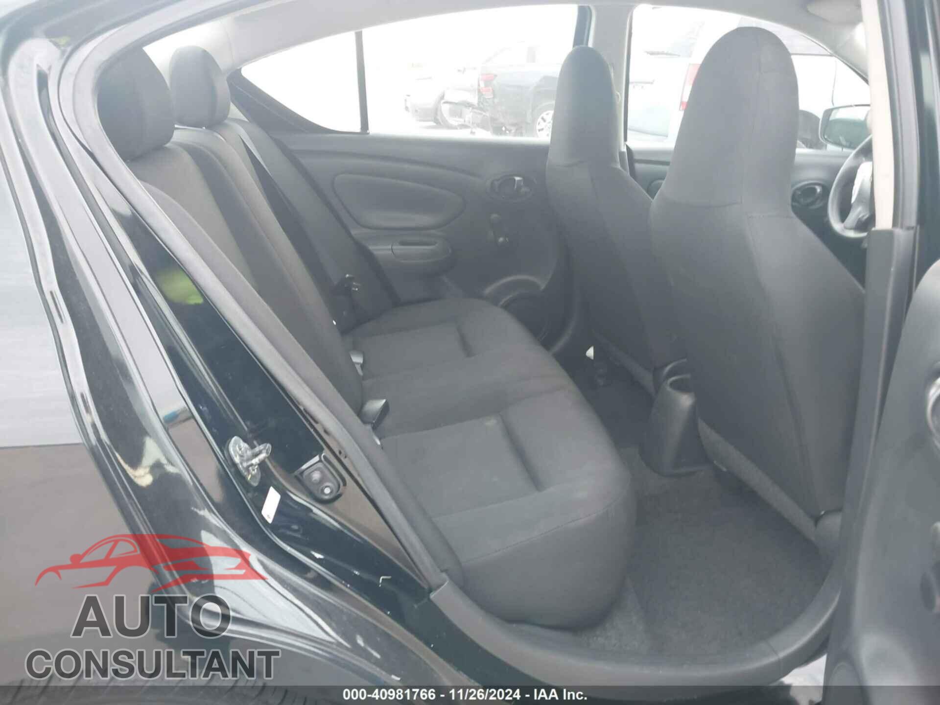 NISSAN VERSA 2017 - 3N1CN7AP3HL824059