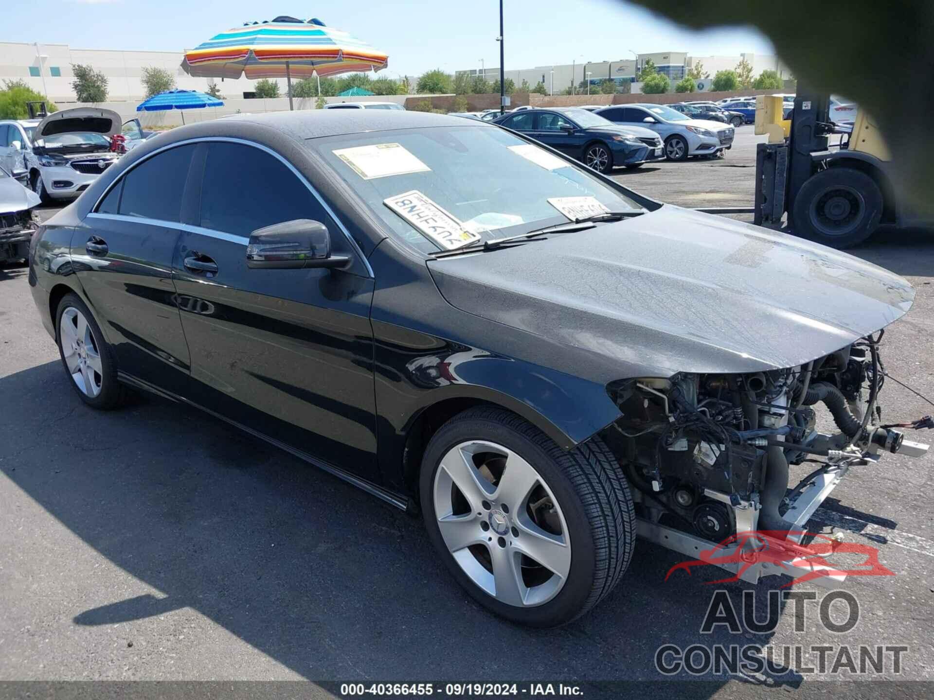 MERCEDES-BENZ CLA 250 2017 - WDDSJ4EB3HN468557