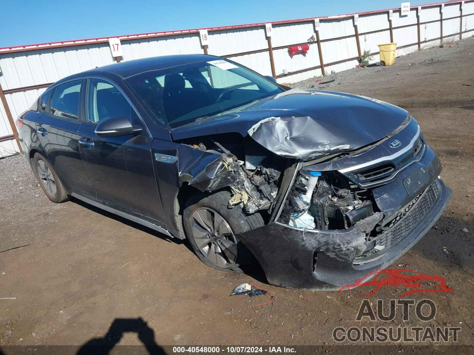 KIA OPTIMA HYBRID 2017 - KNAGT4LE3H5018492