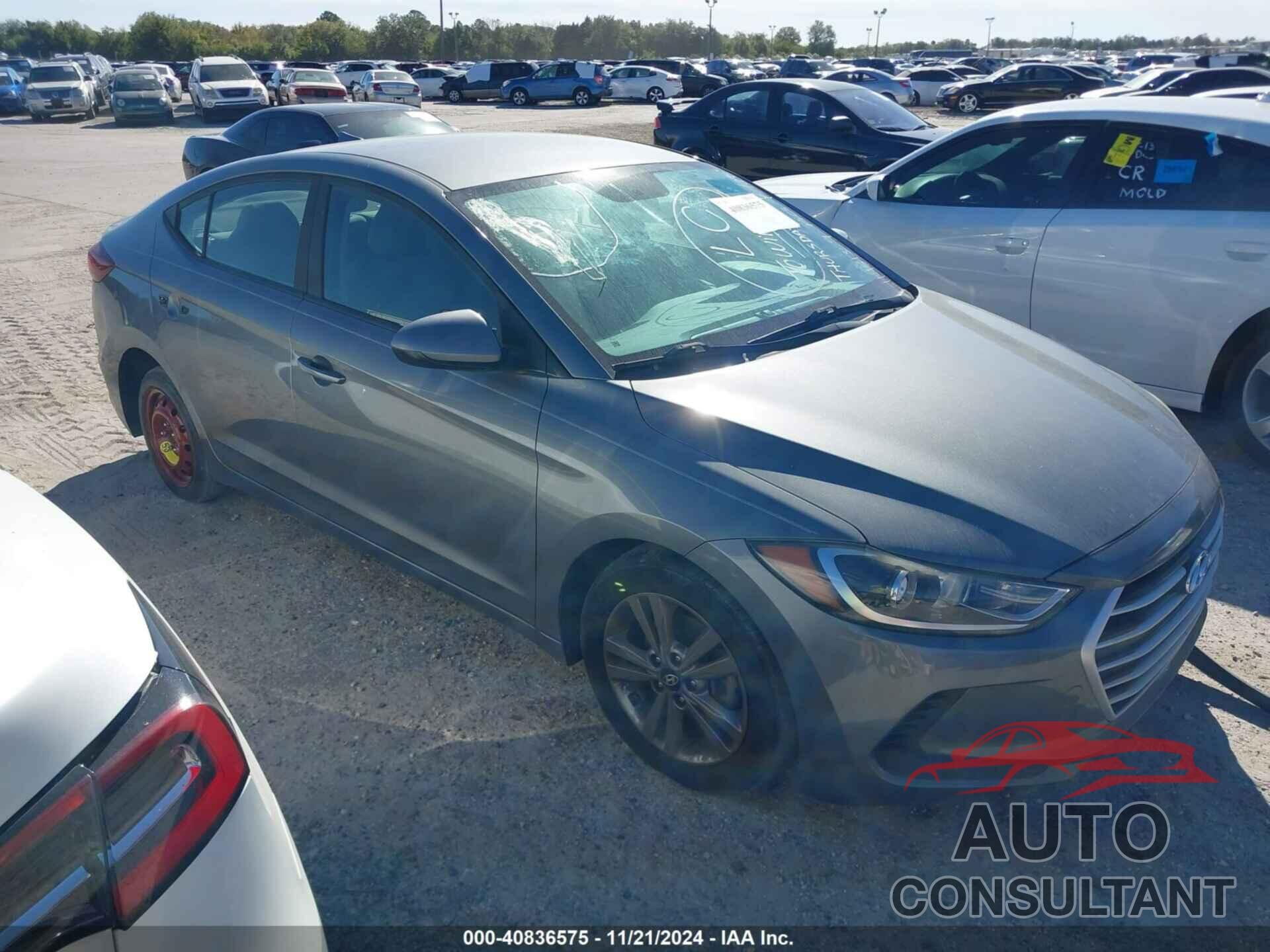 HYUNDAI ELANTRA 2017 - KMHD84LF2HU151309