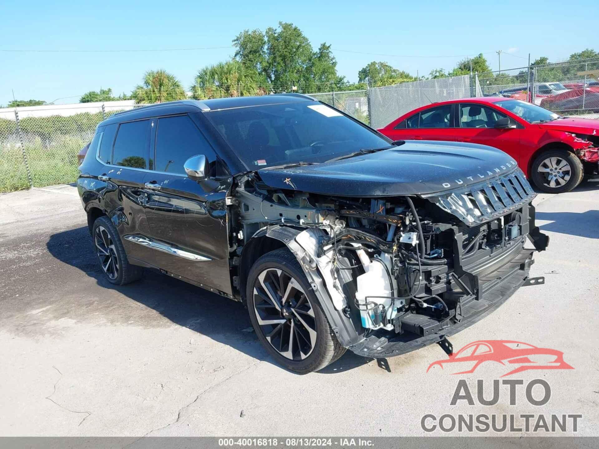 MITSUBISHI OUTLANDER 2023 - JA4J4VA82PZ018221